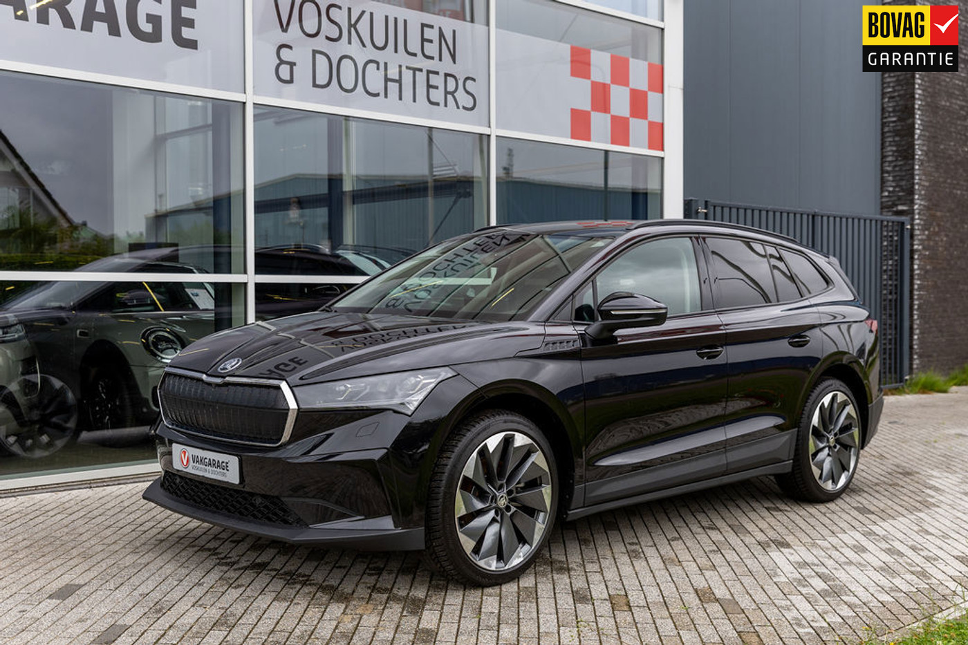 Skoda Enyaq Iv 60 Business Edition Plus | Warmtepomp | Camera 2023 - voorkant