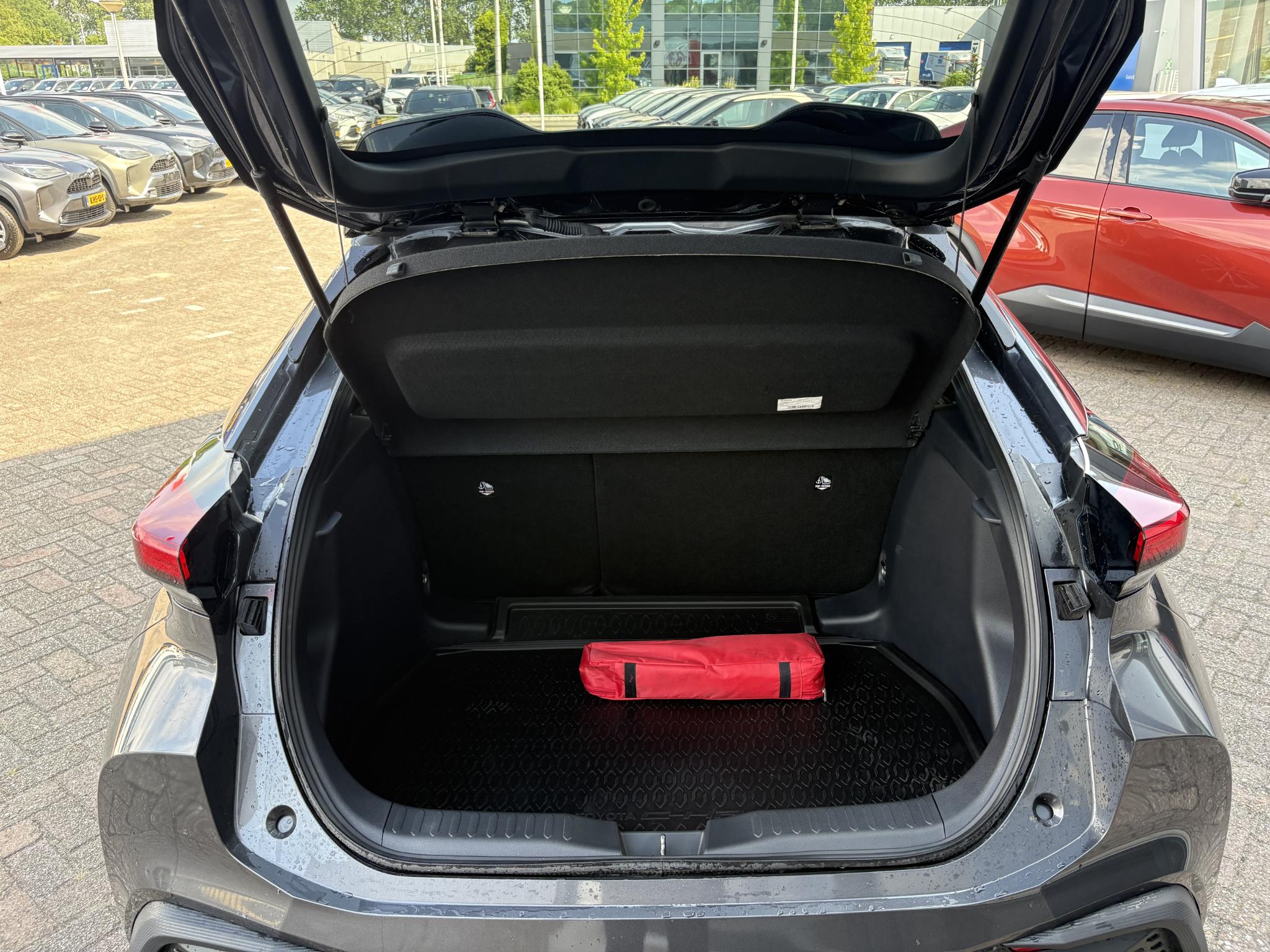 Foto van Toyota Toyota C-hr