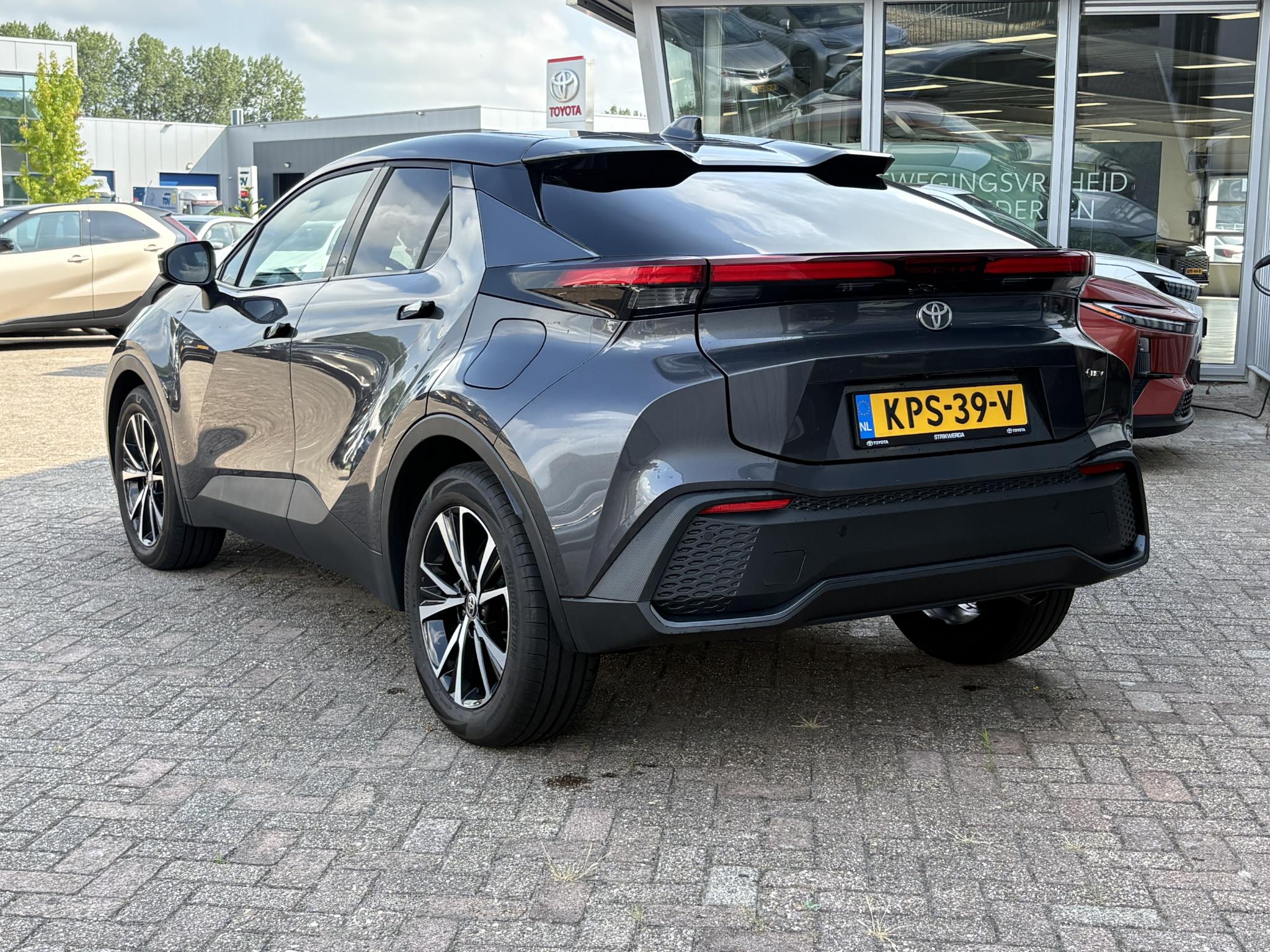 Foto van Toyota Toyota C-hr