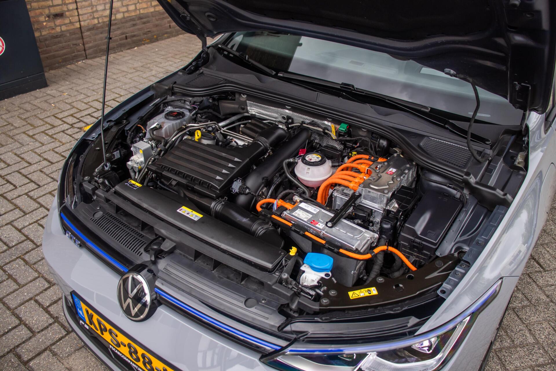Foto van Volkswagen Golf GTE