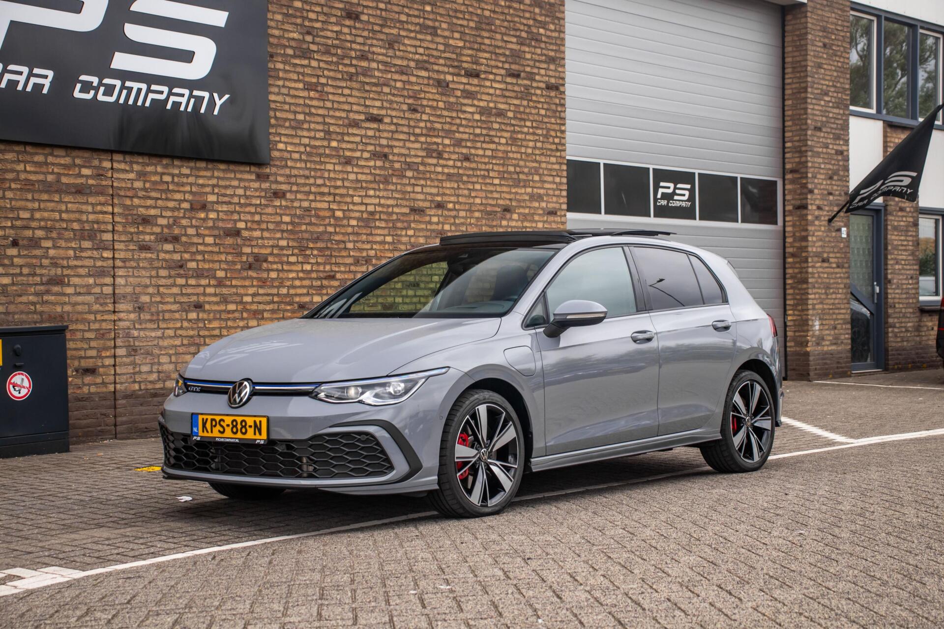 Foto van Volkswagen Golf GTE