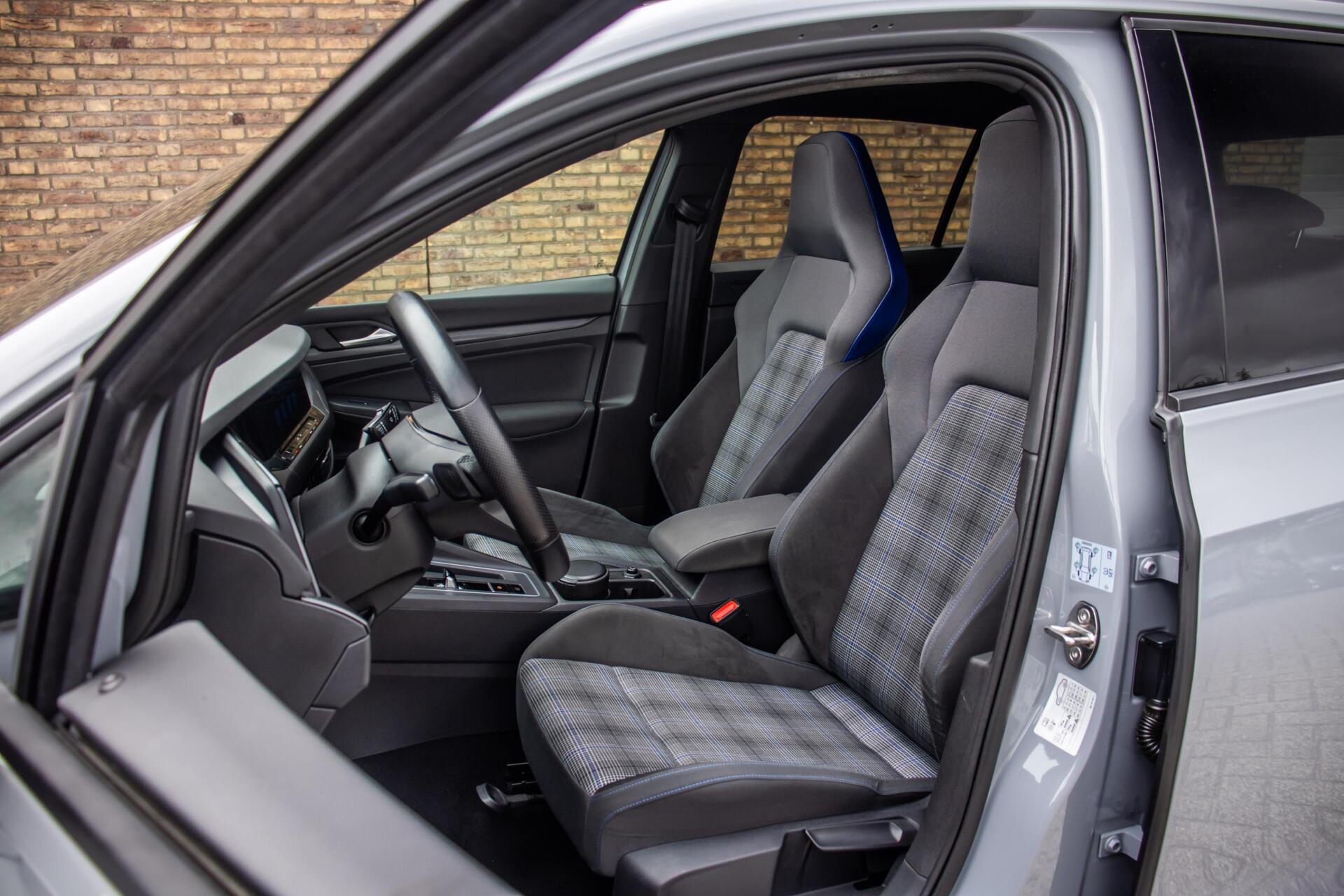 Foto van Volkswagen Golf GTE