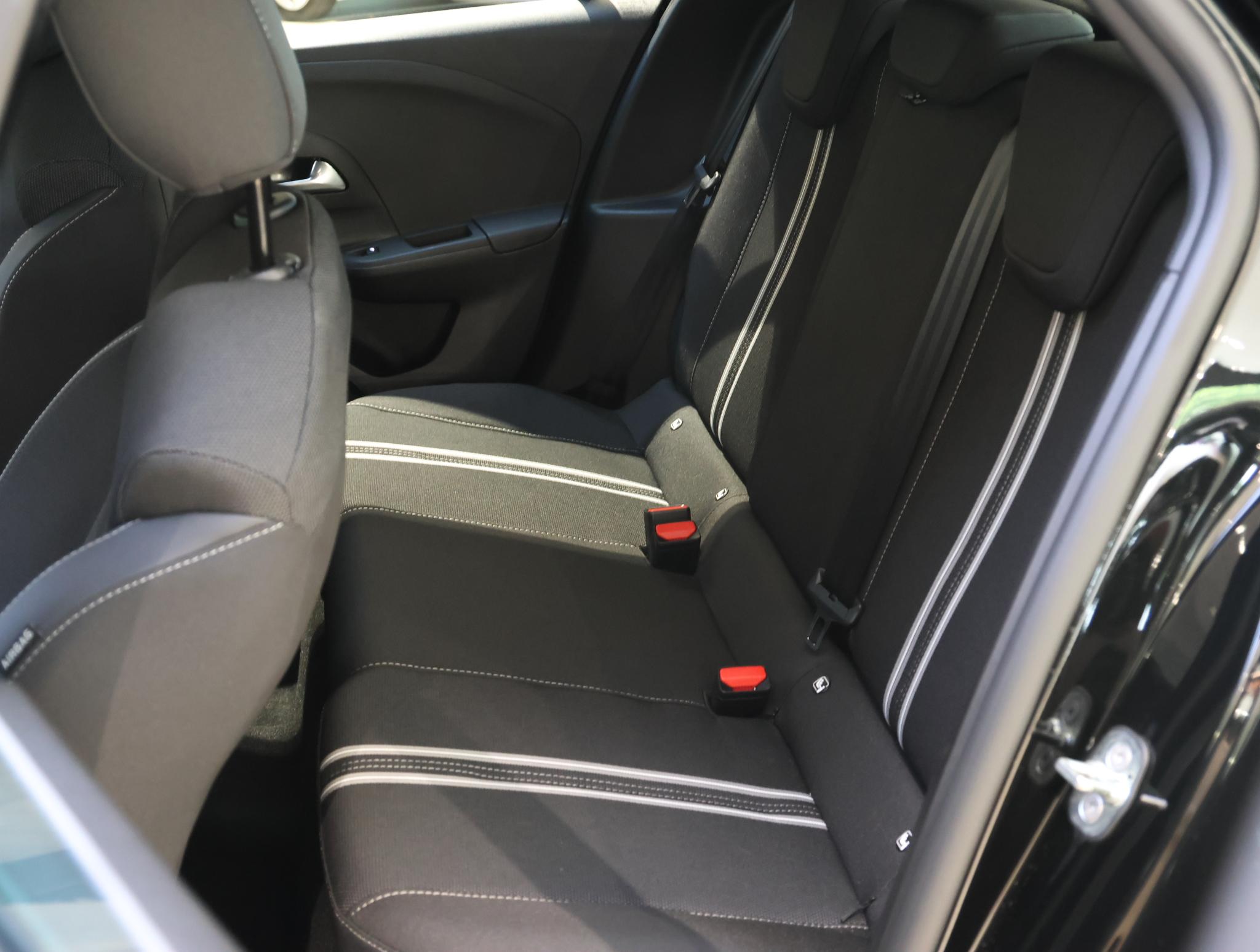 Foto van Opel Corsa Electric