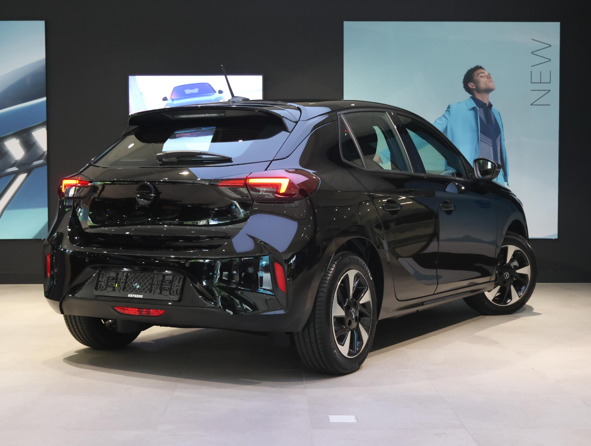 Foto van Opel Corsa Electric
