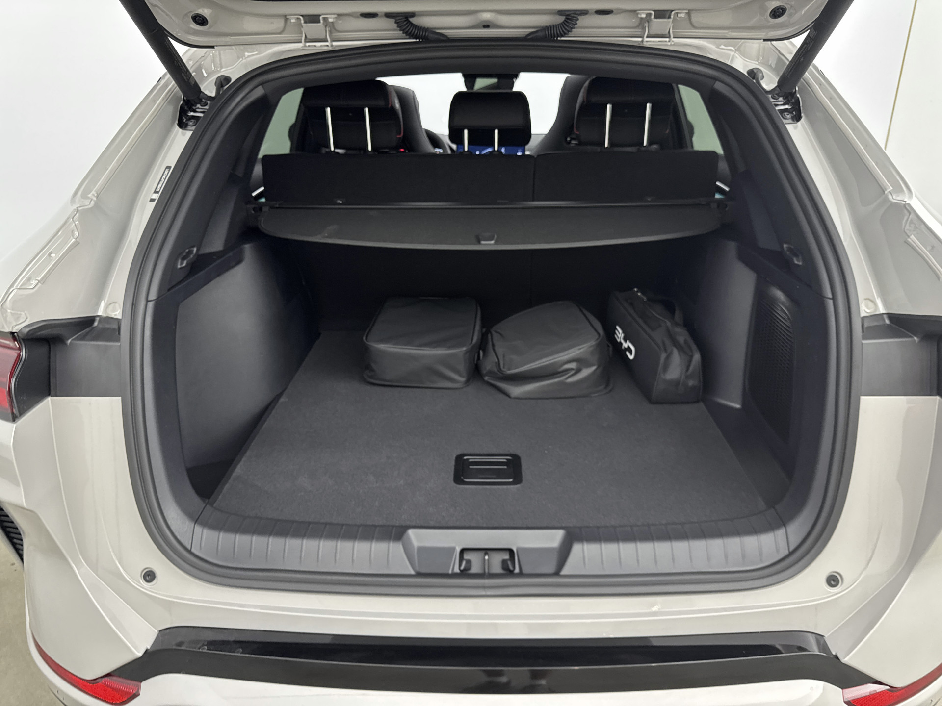 Foto van BYD BYD Seal U Dm-i