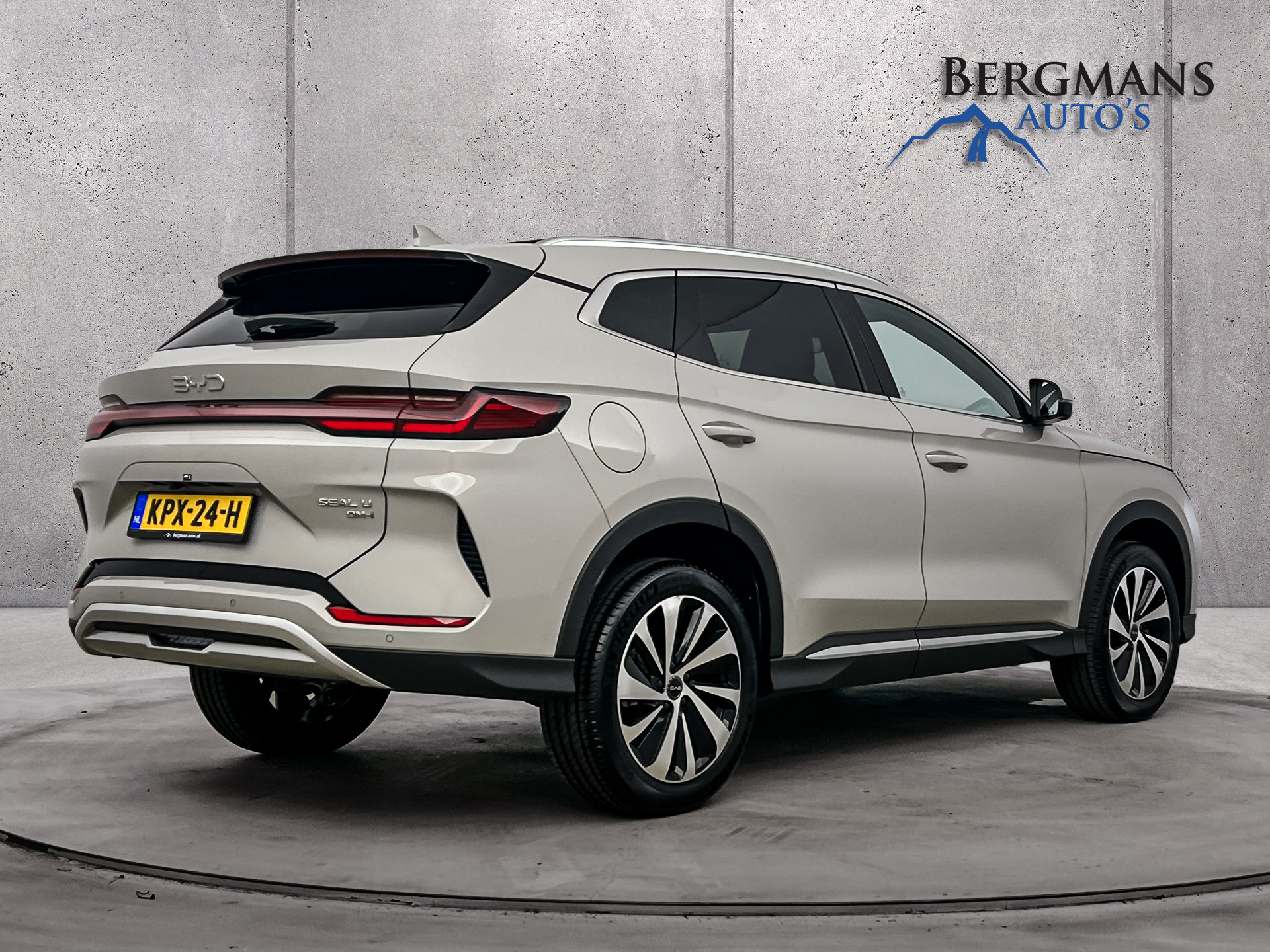 Foto van BYD BYD Seal U Dm-i