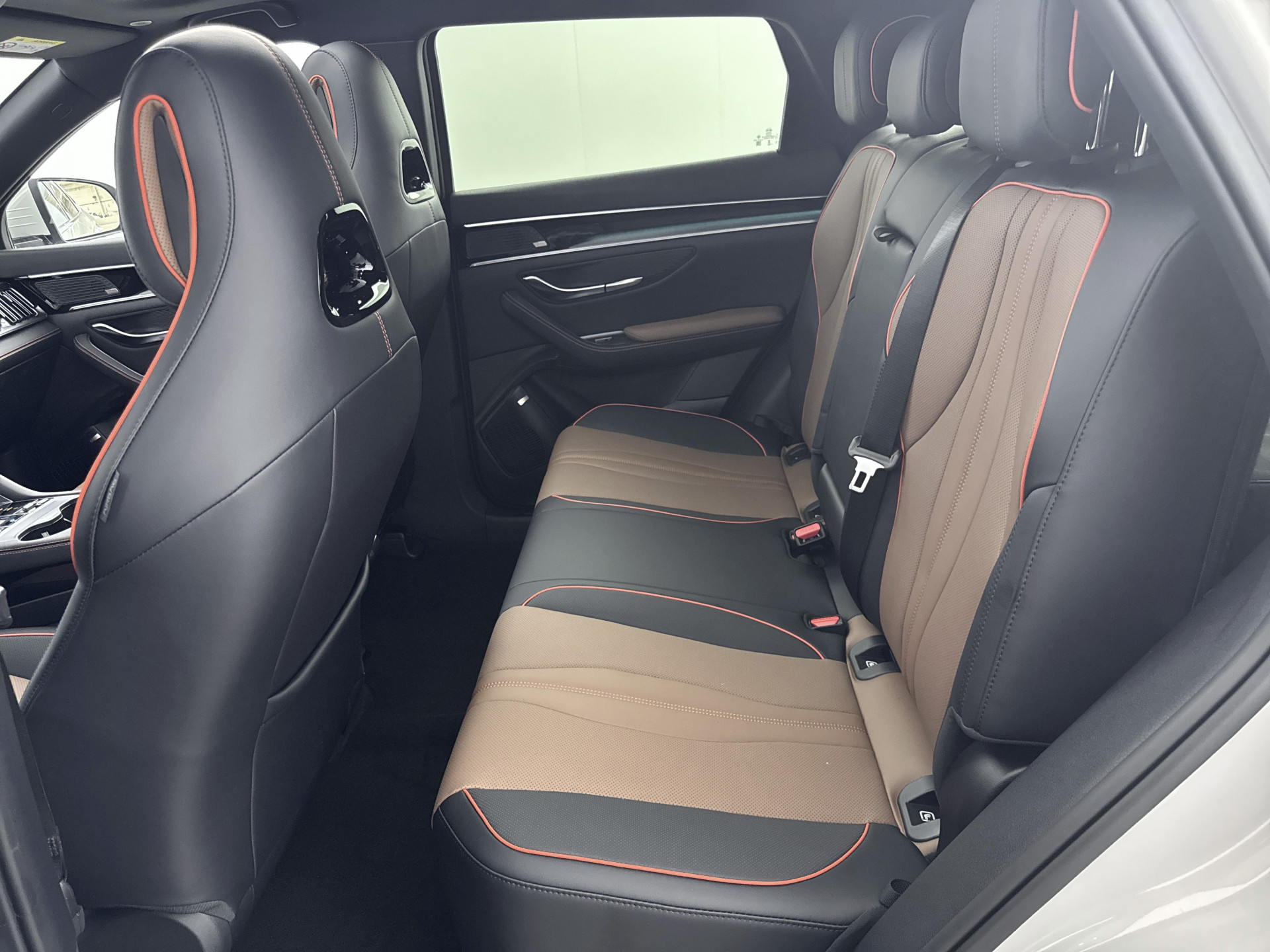 Foto van BYD BYD Seal U Dm-i