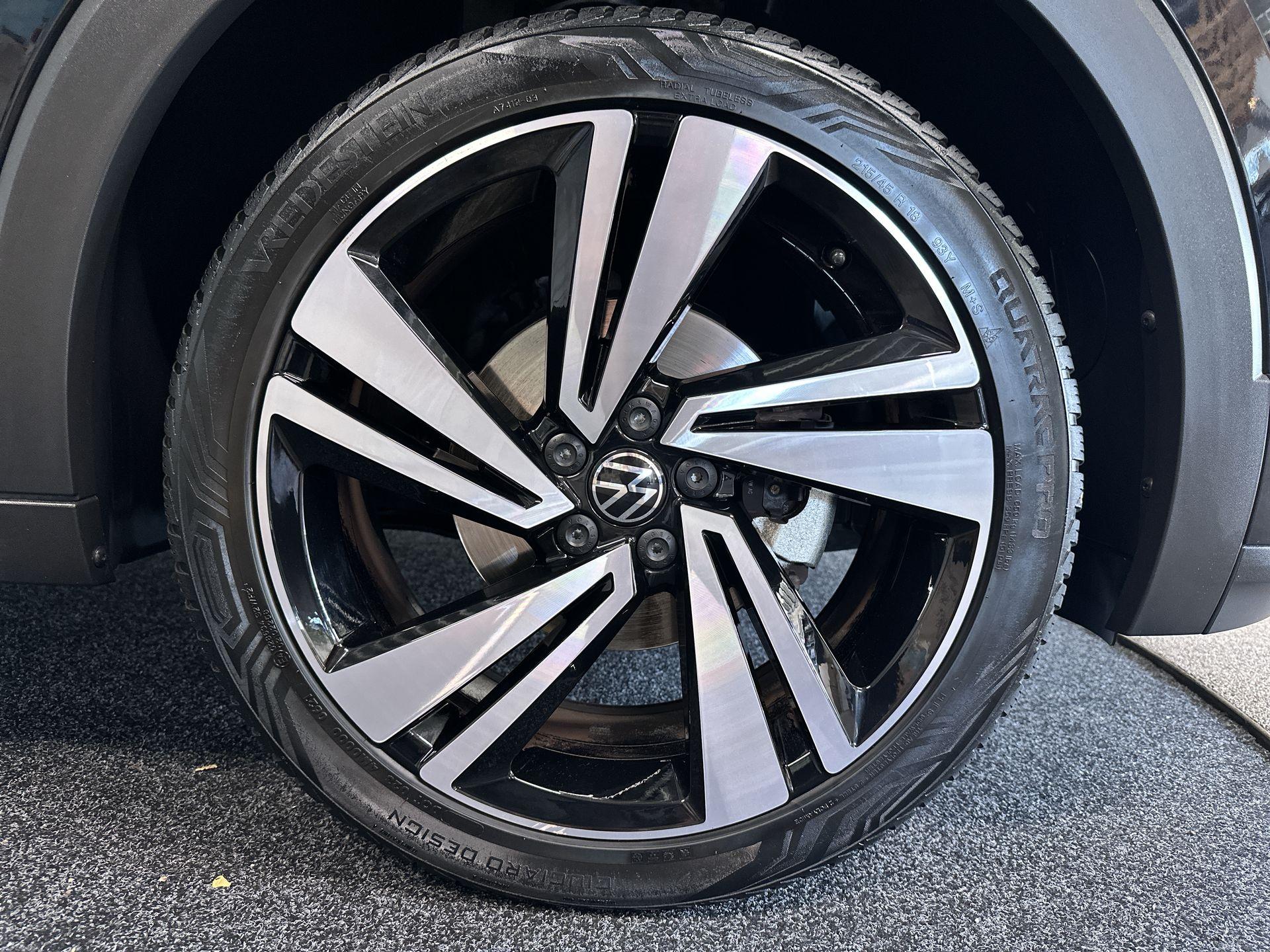 Foto van Volkswagen T-cross