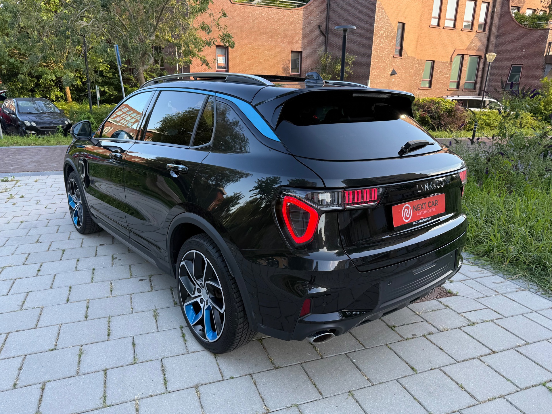 Foto van Lynk&co LYNK & Co 01