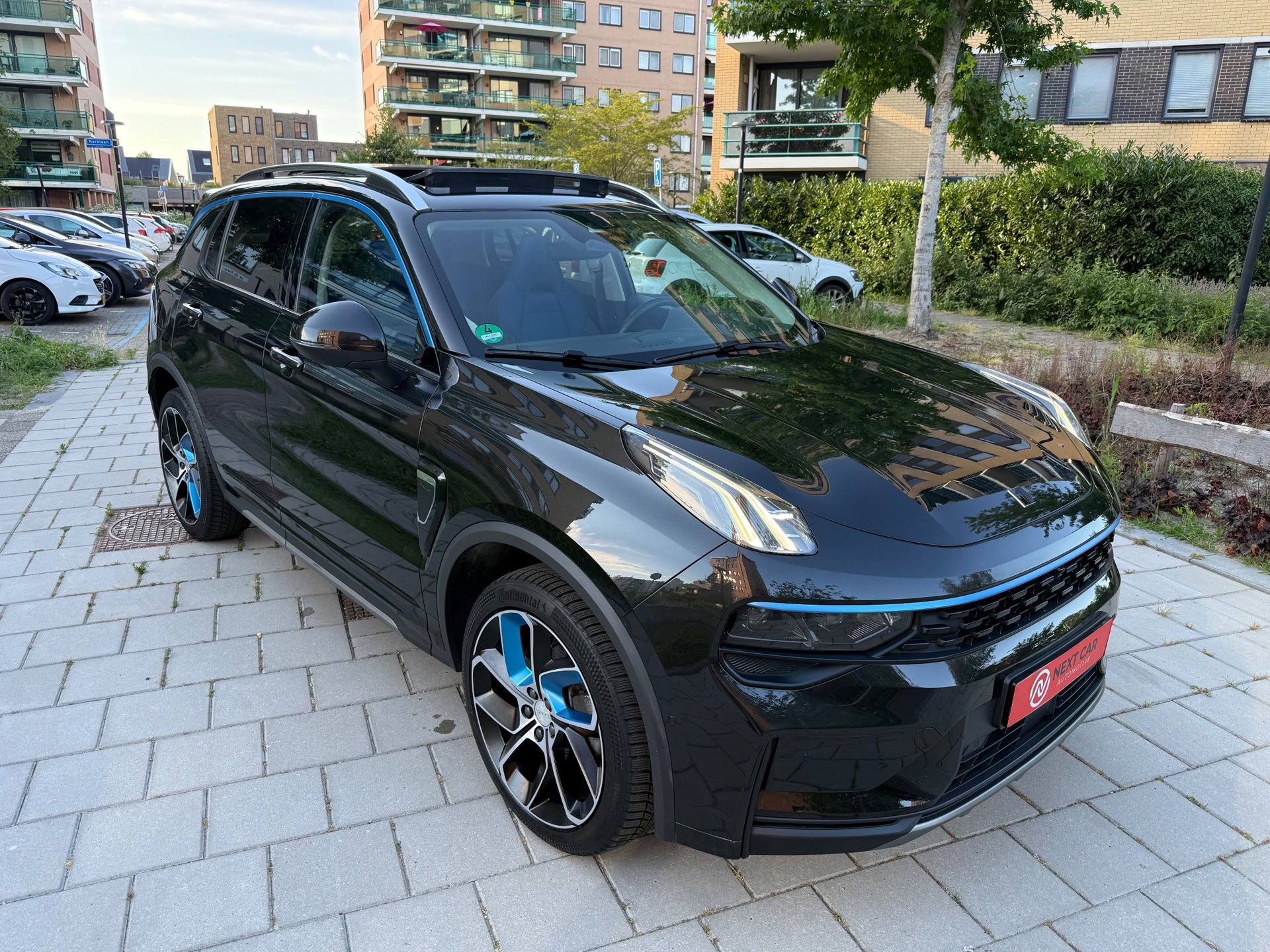 Foto van Lynk&co LYNK & Co 01