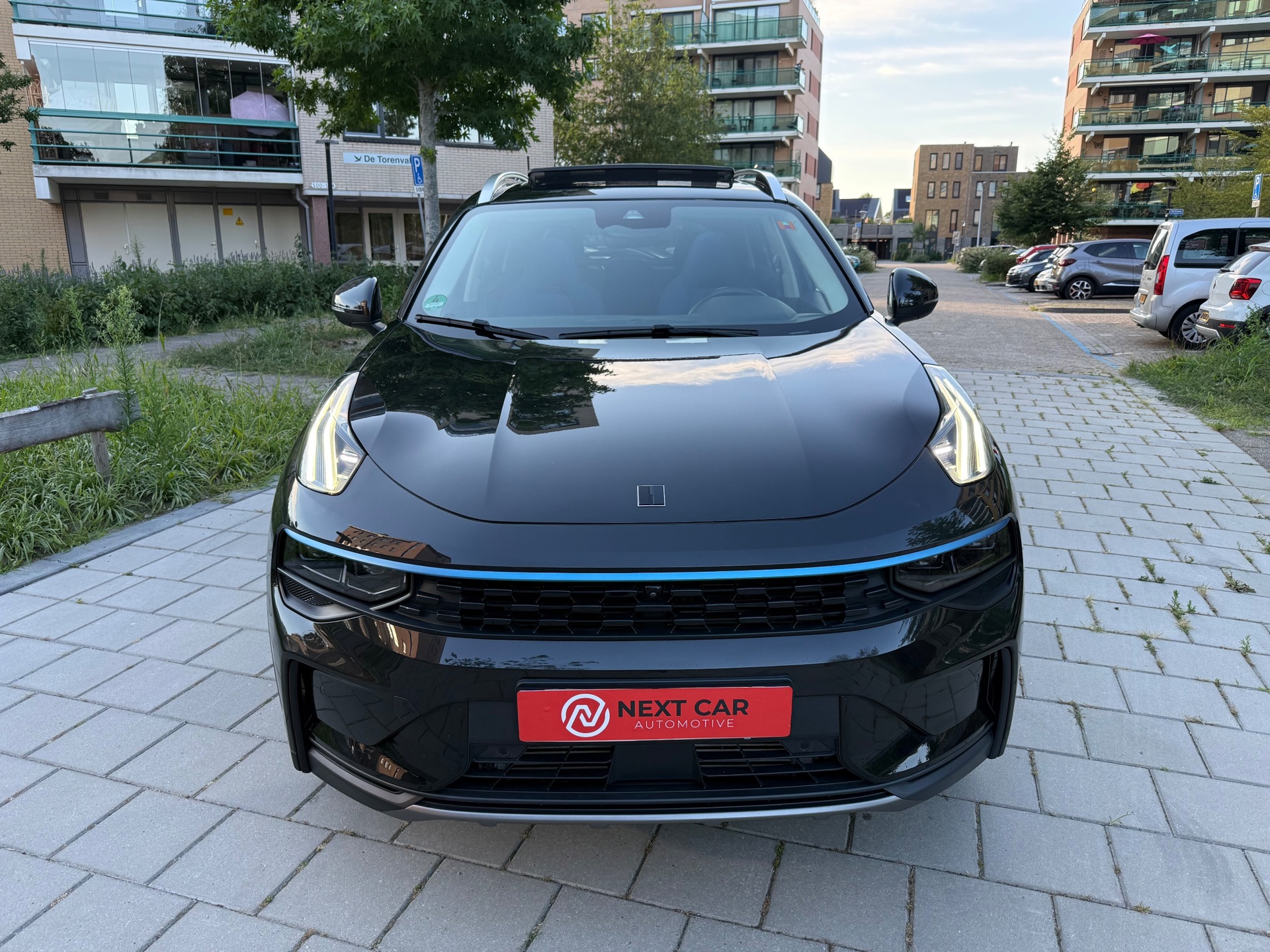 Foto van Lynk&co LYNK & Co 01
