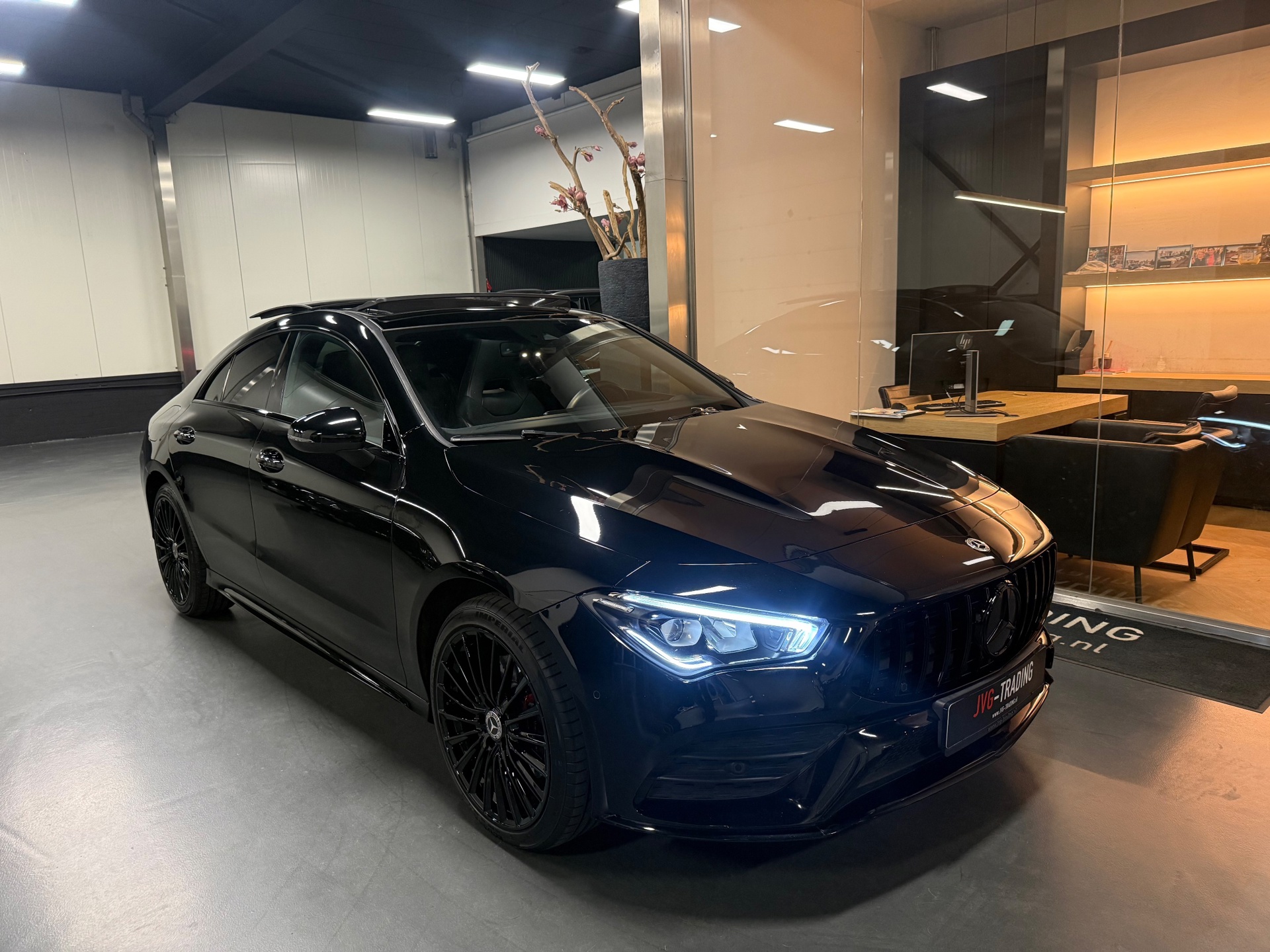 Foto van Mercedes-Benz Cla 250 E