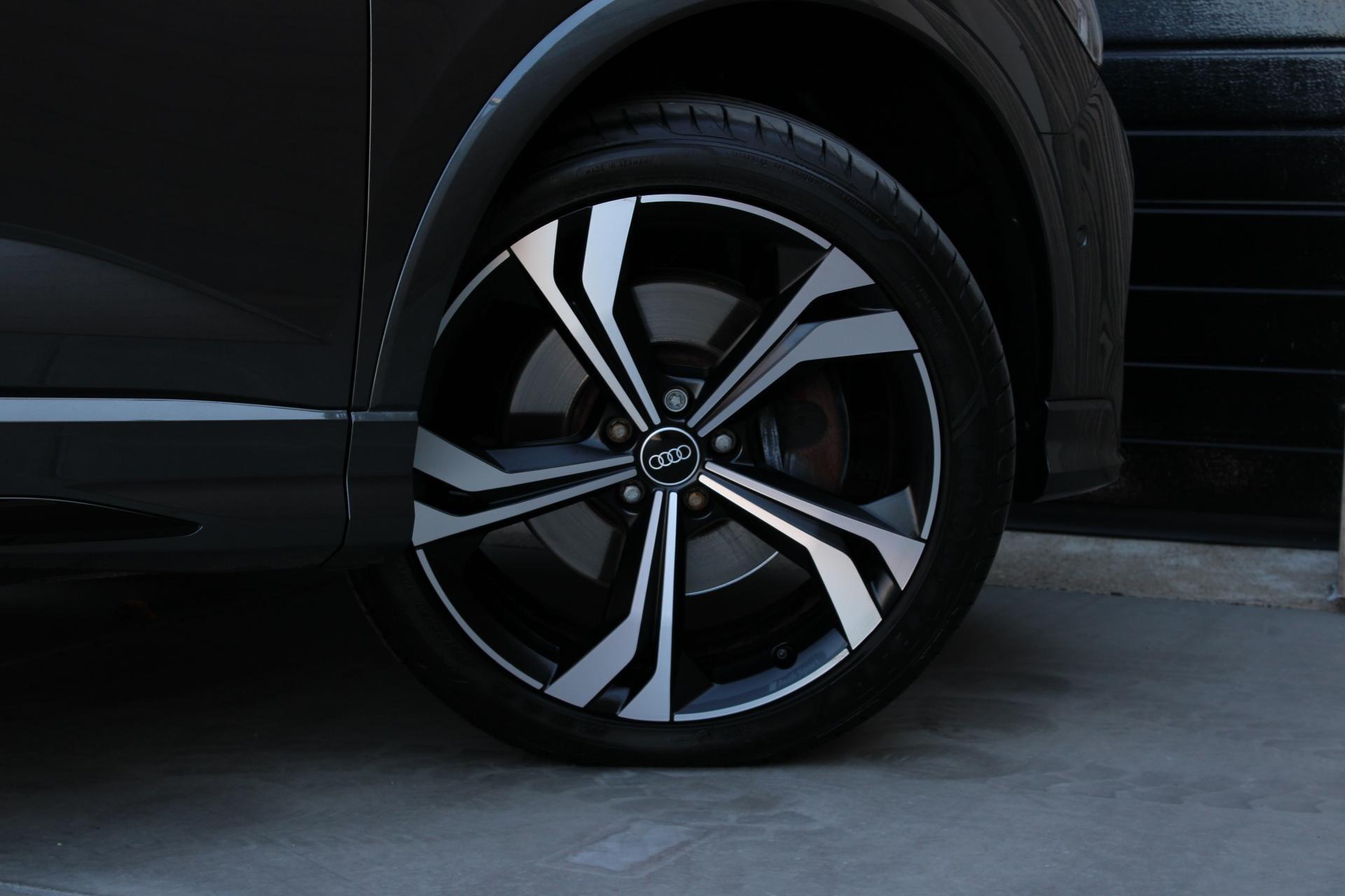 Foto van Audi Q3 Sportback E-tron