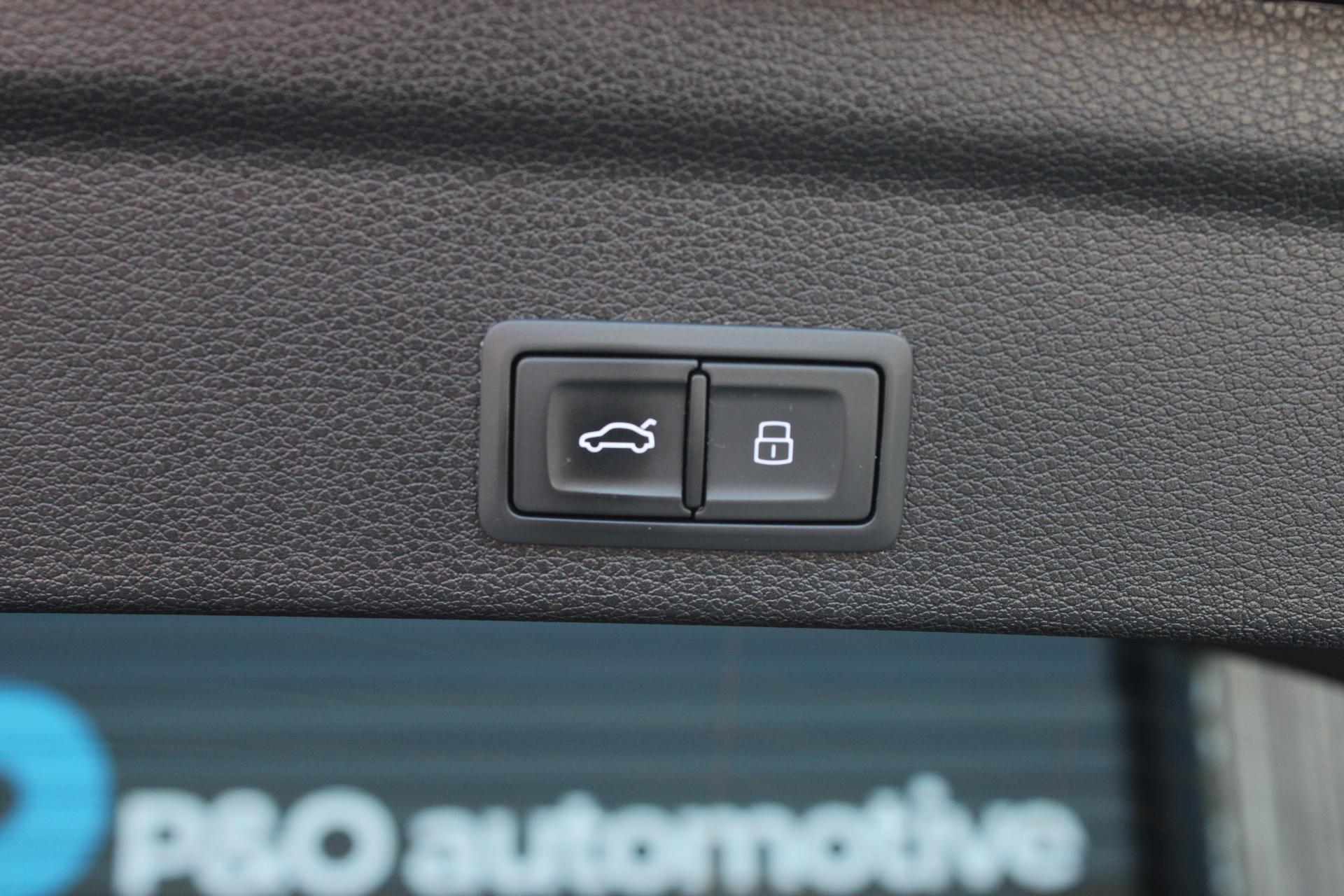 Foto van Audi Q3 Sportback E-tron