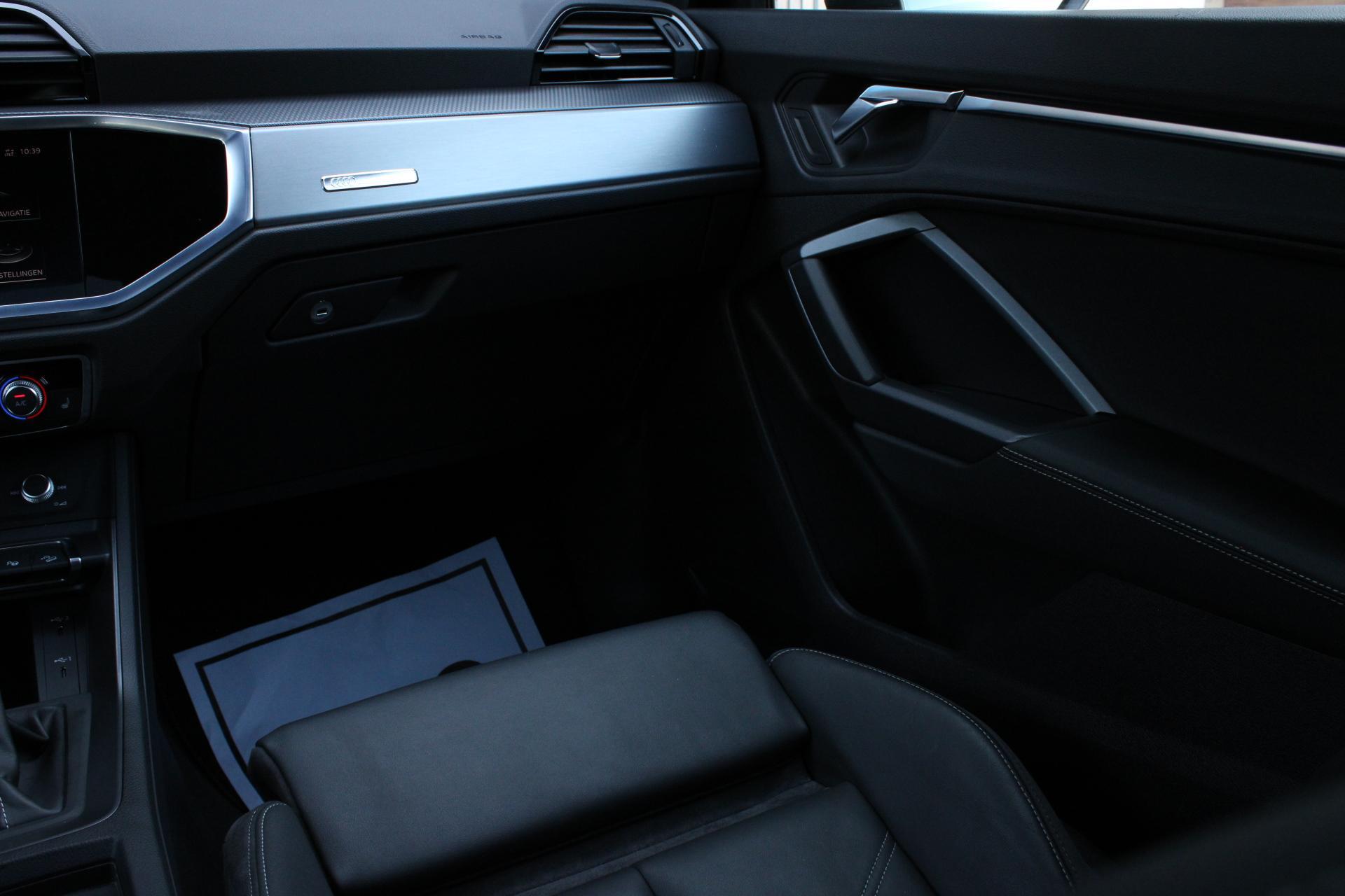 Foto van Audi Q3 Sportback E-tron