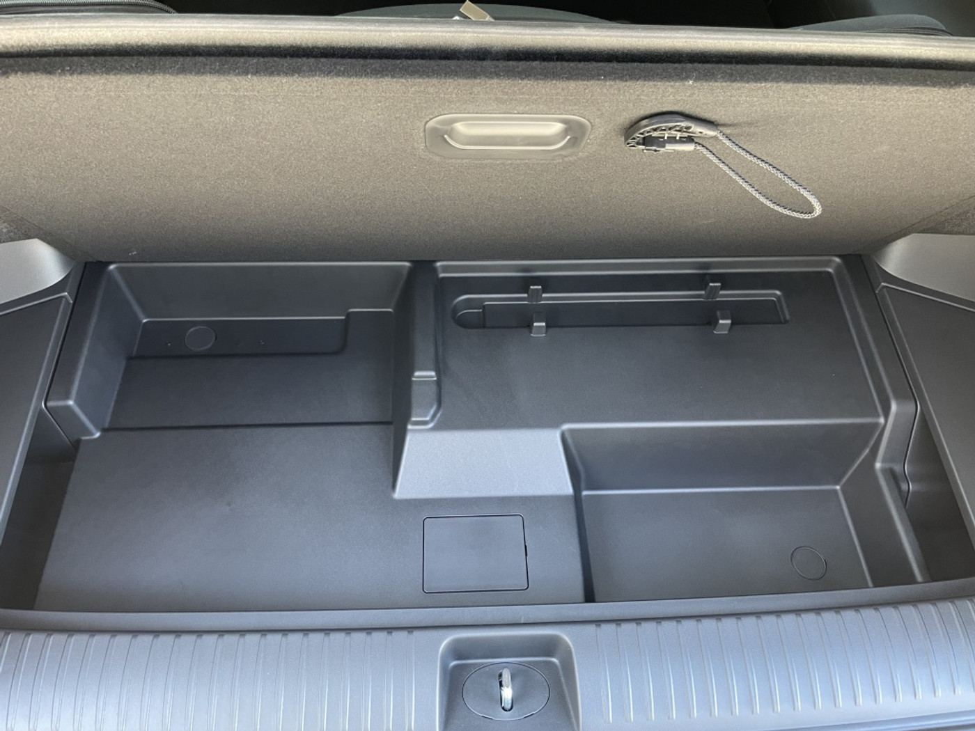 Foto van Hyundai Ioniq 9
