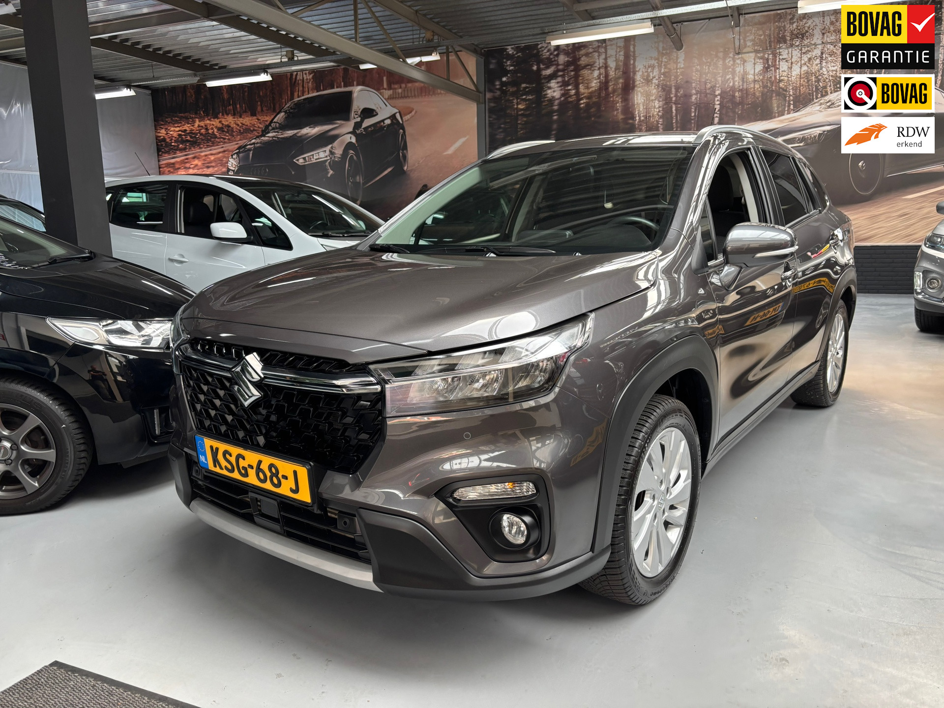 Suzuki S-cross 1.4 Boosterjet Comfort Smart Hybrid / Carplay / Trekhaak 2023 - voorkant