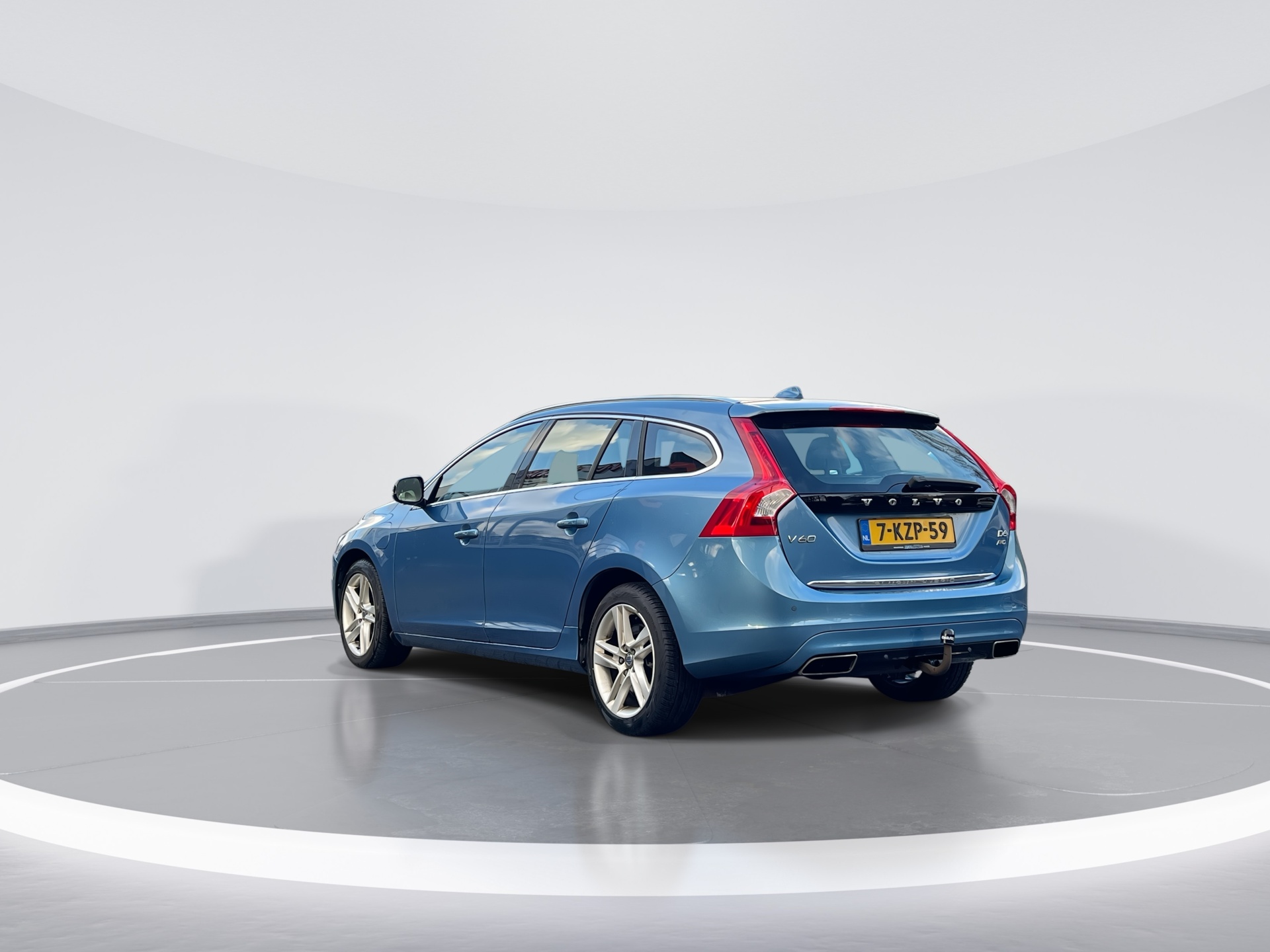 Foto van Volvo V60 Plug In Hybrid