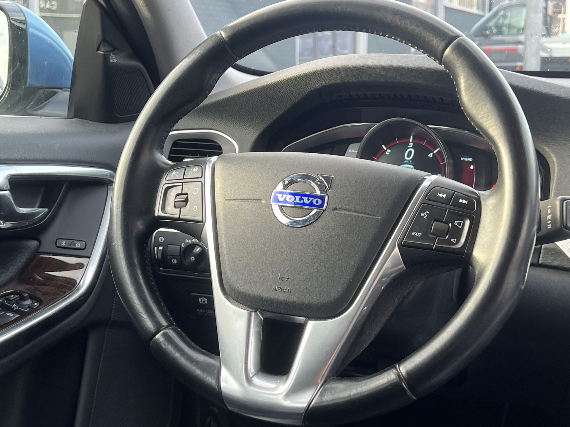 Foto van Volvo V60 Plug In Hybrid
