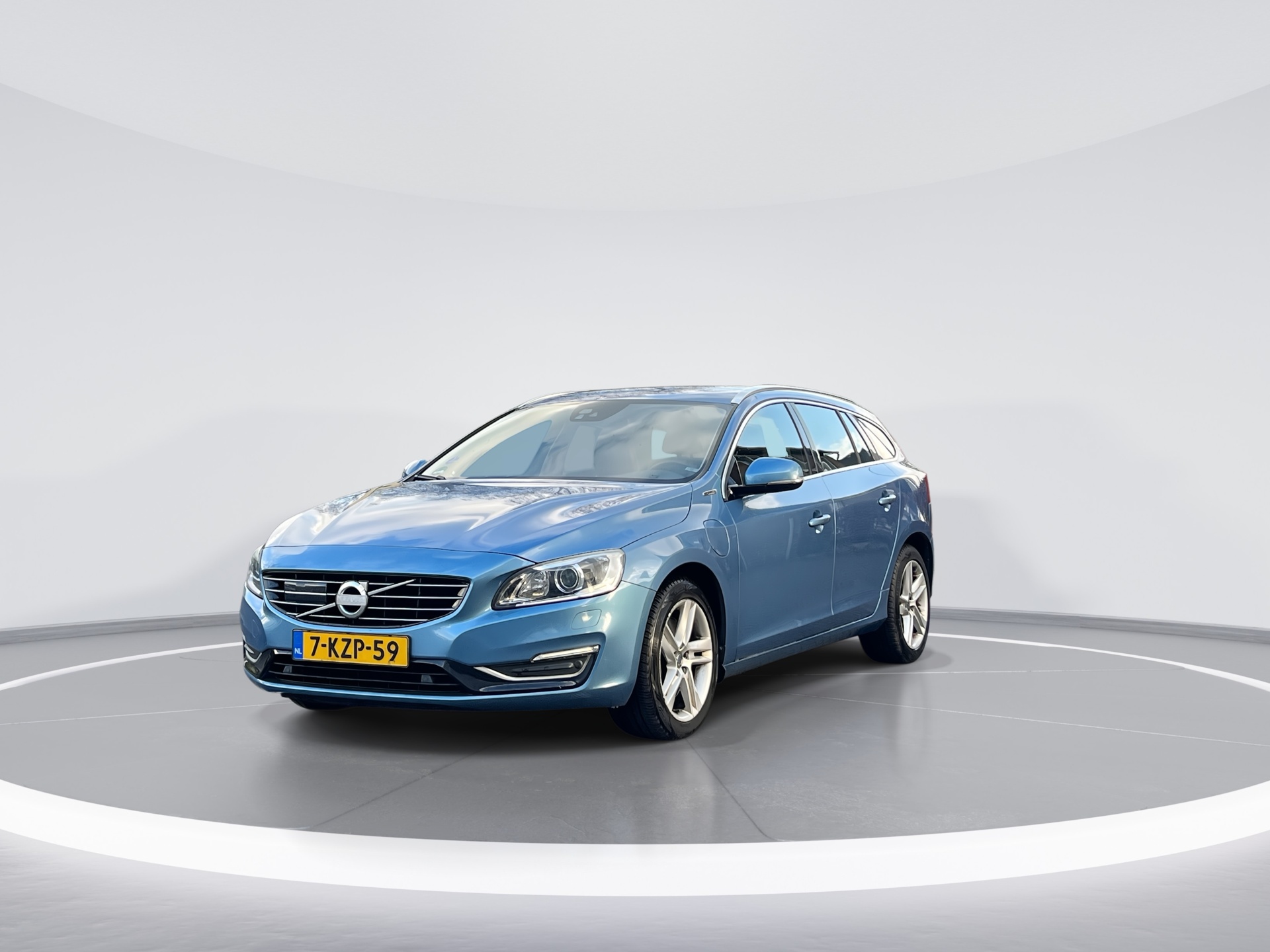 Foto van Volvo V60 Plug In Hybrid
