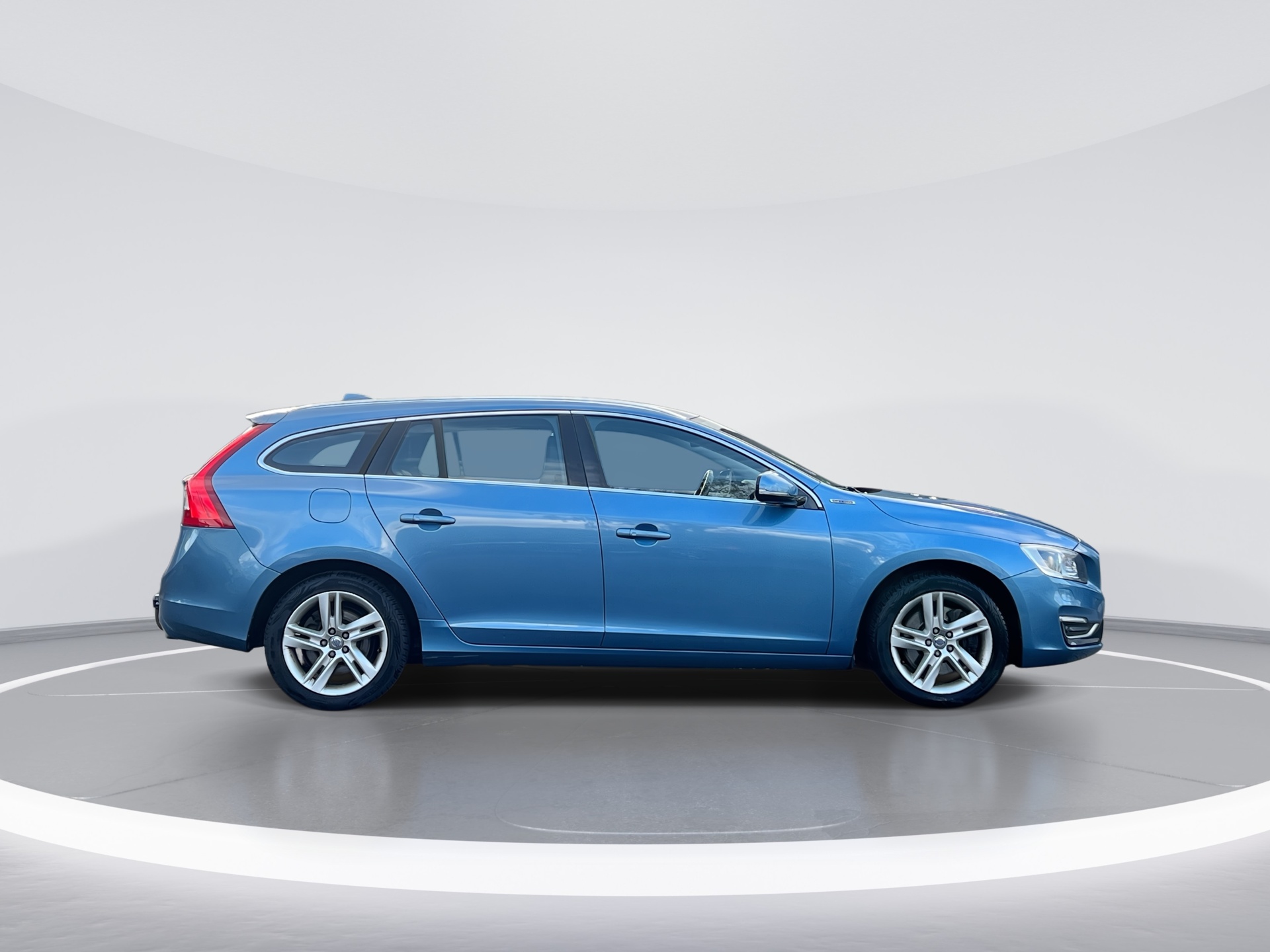 Foto van Volvo V60 Plug In Hybrid