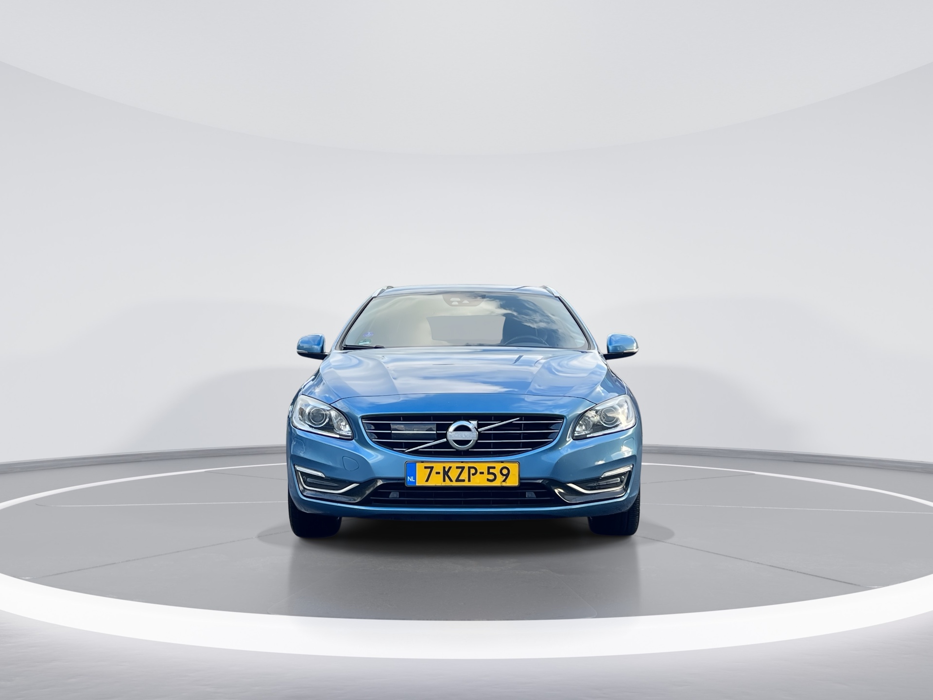 Foto van Volvo V60 Plug In Hybrid