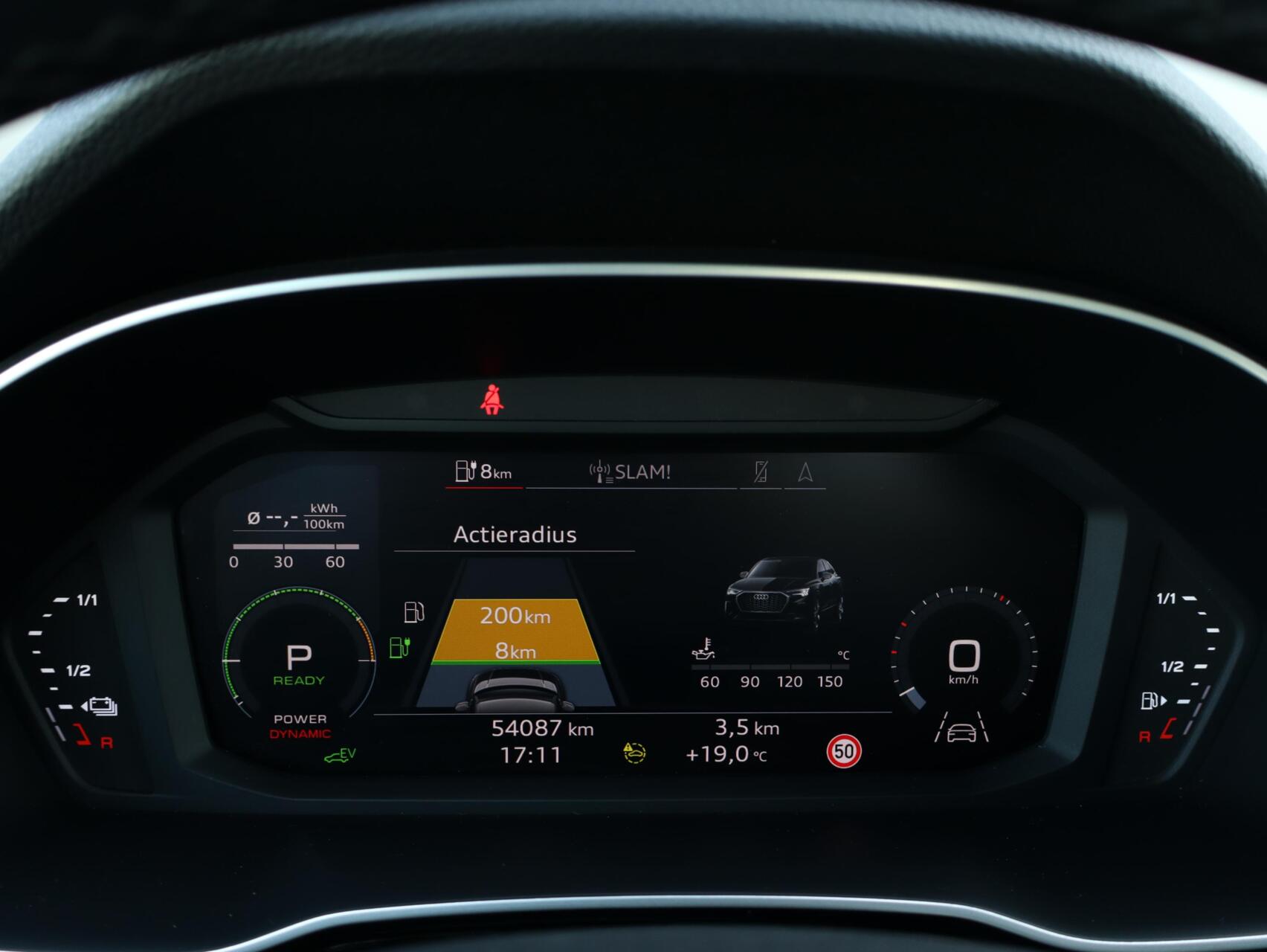 Foto van Audi Q3 Sportback E-tron