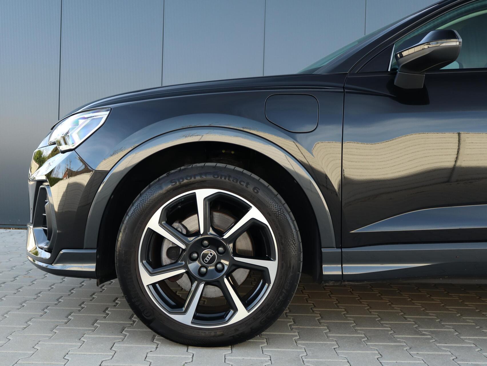 Foto van Audi Q3 Sportback E-tron