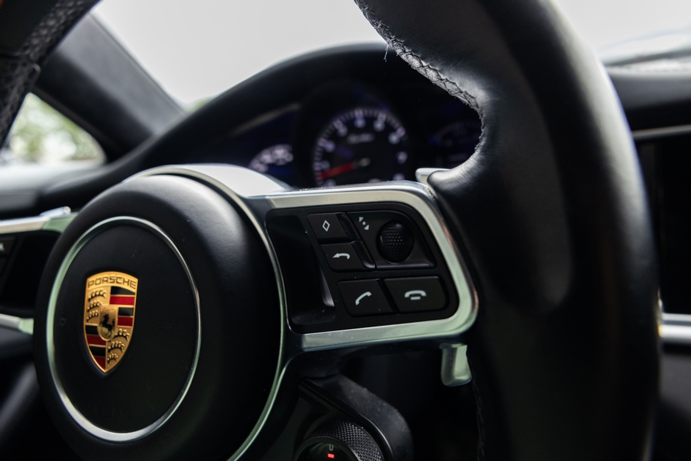Foto van Porsche Panamera Turbo