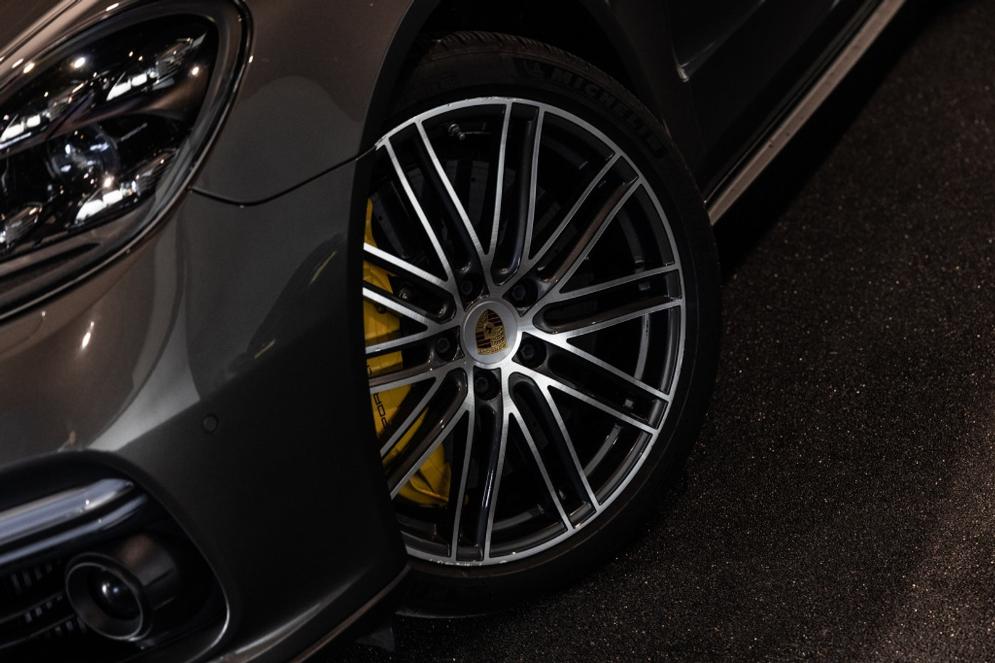 Foto van Porsche Panamera Turbo