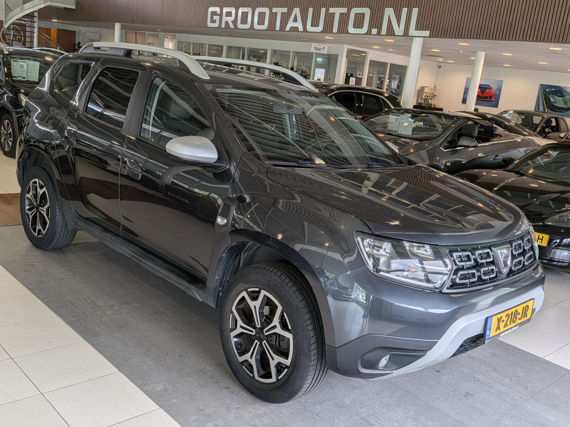 Dacia Duster 1.6 SCe Prestige 2019 - voorkant