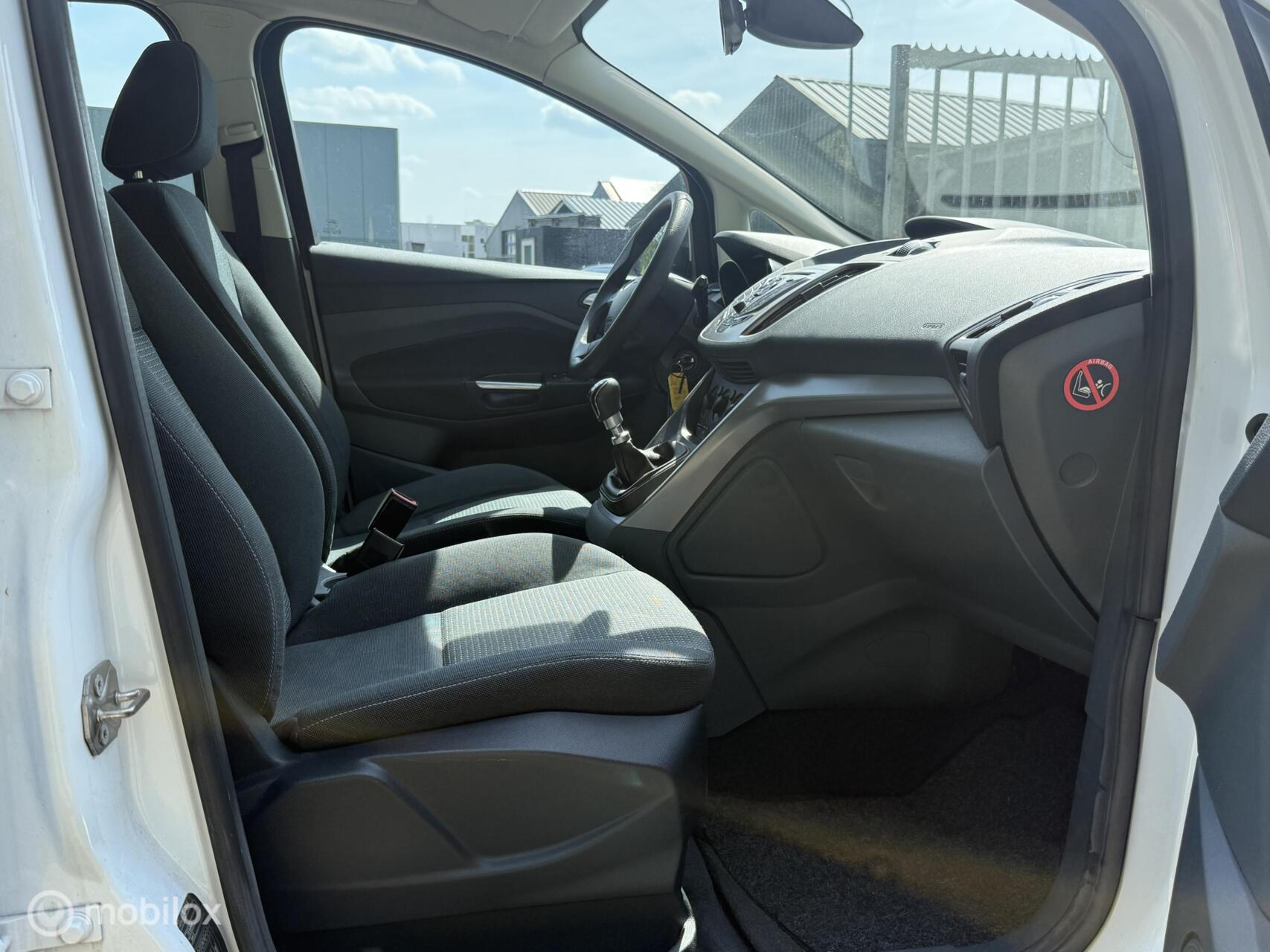 Foto van Ford C-max