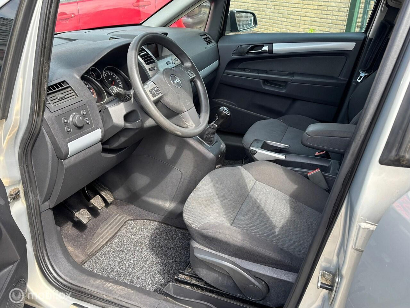 Foto van Opel Zafira