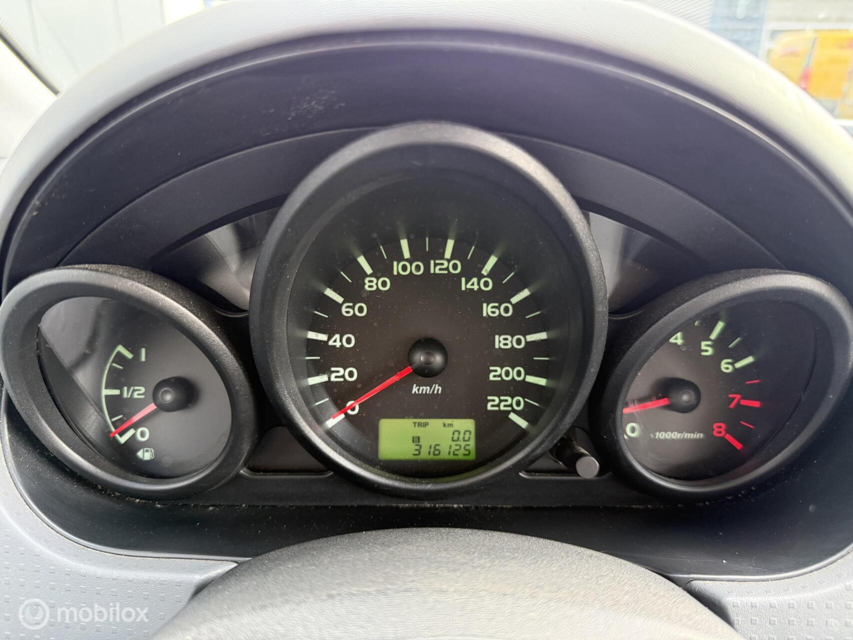 Foto van Mitsubishi Mitsubishi Colt