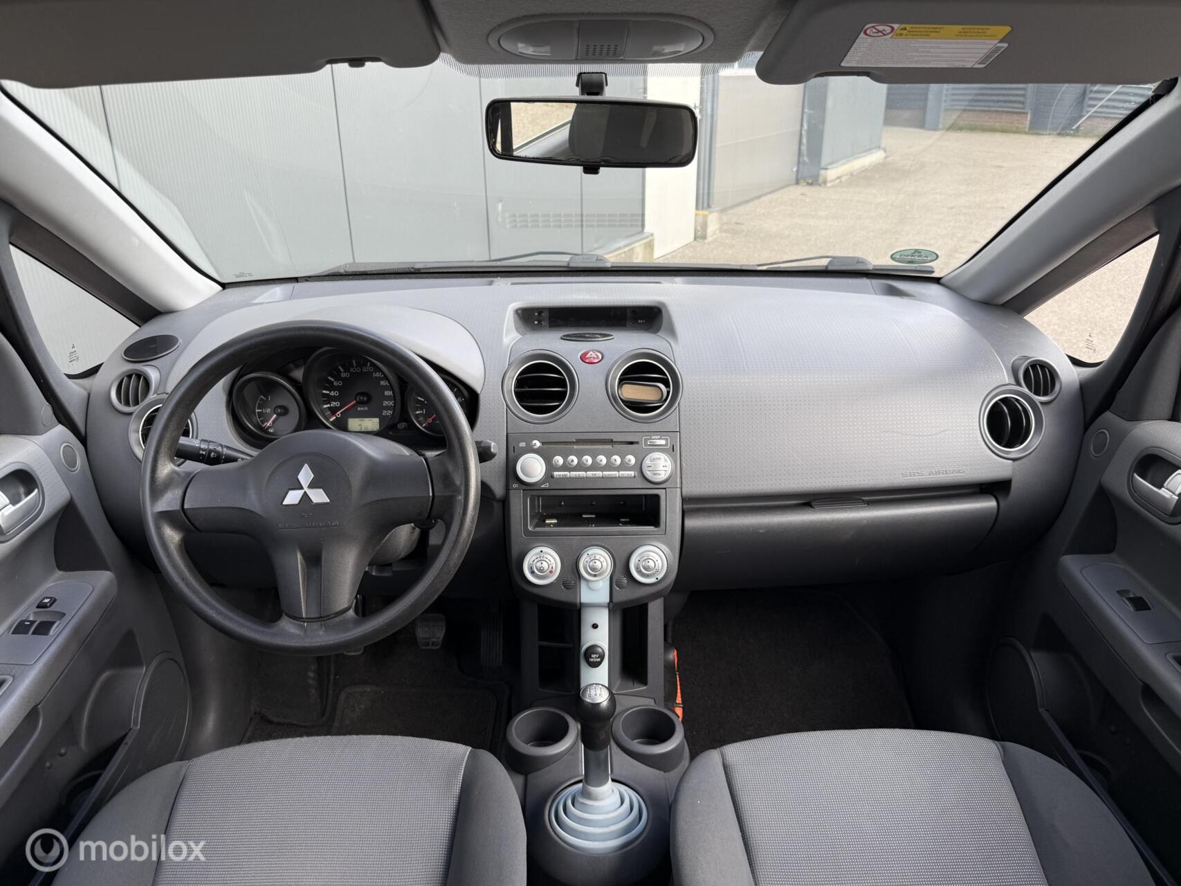 Foto van Mitsubishi Mitsubishi Colt