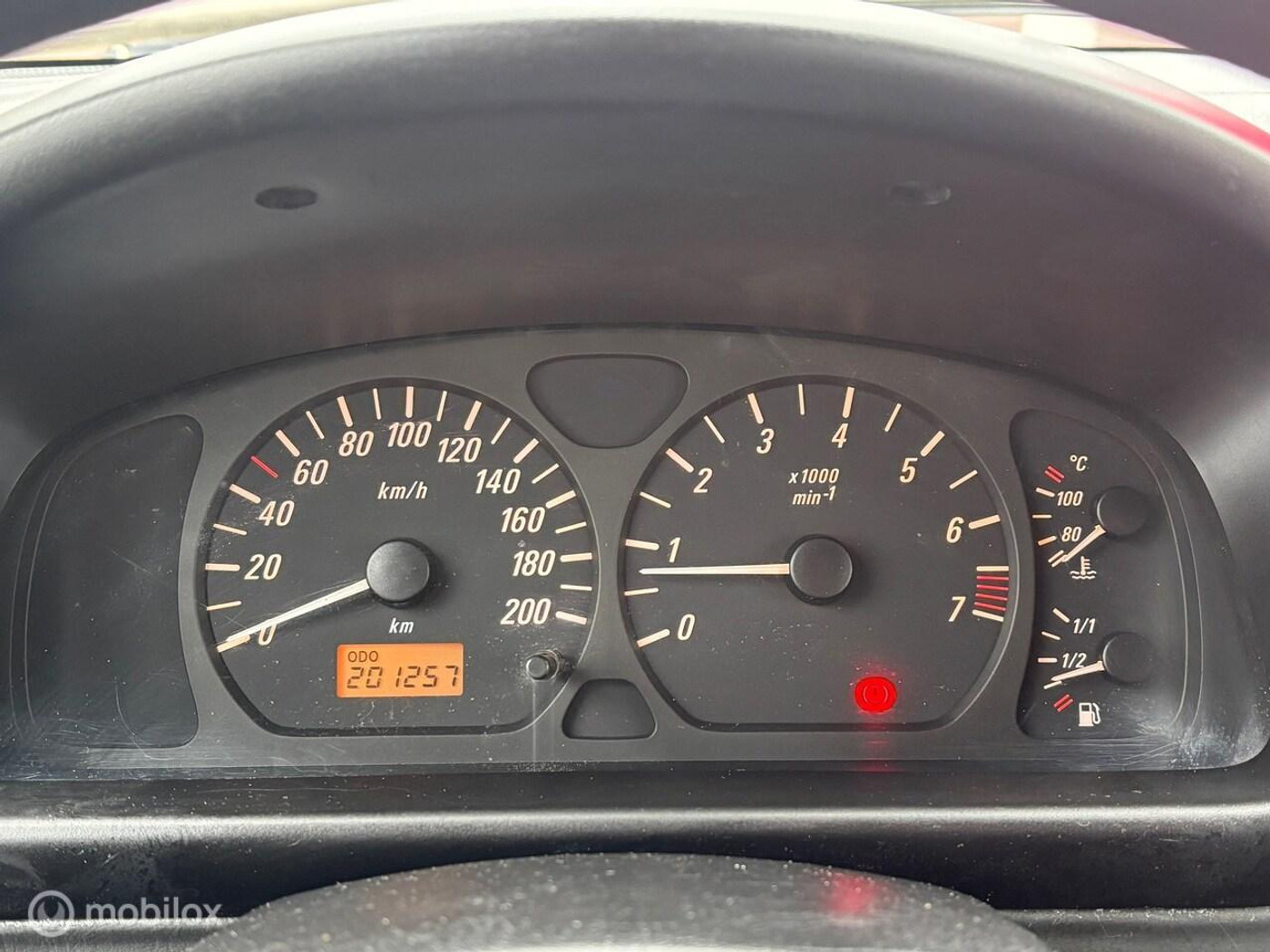Foto van Opel Agila