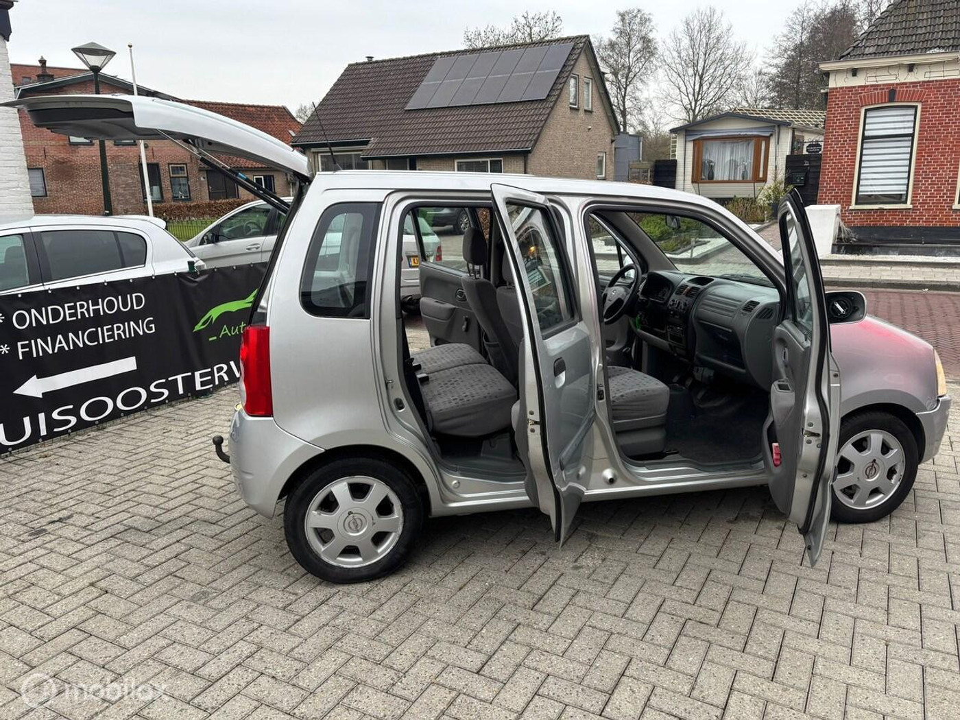 Foto van Opel Agila