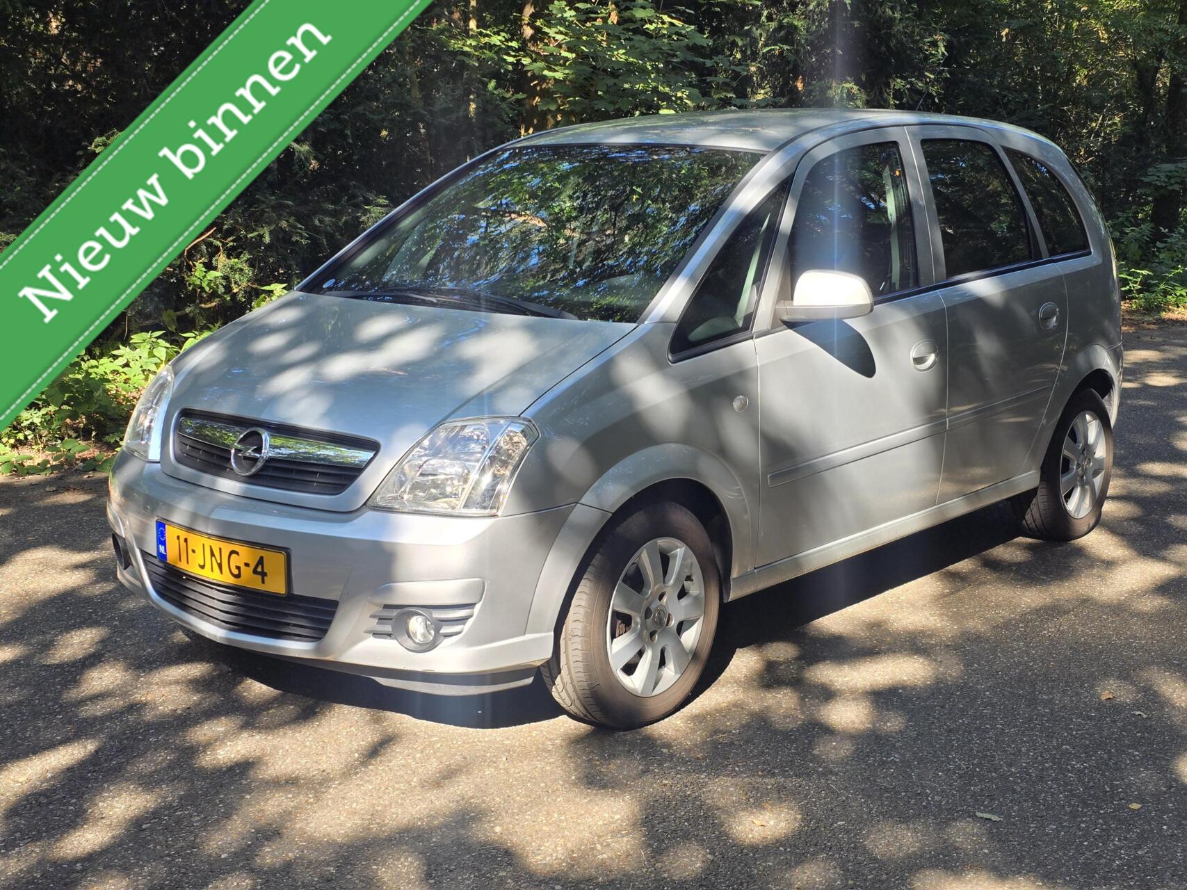 Opel Meriva-a 1.6-16V Cosmo 2009 - voorkant