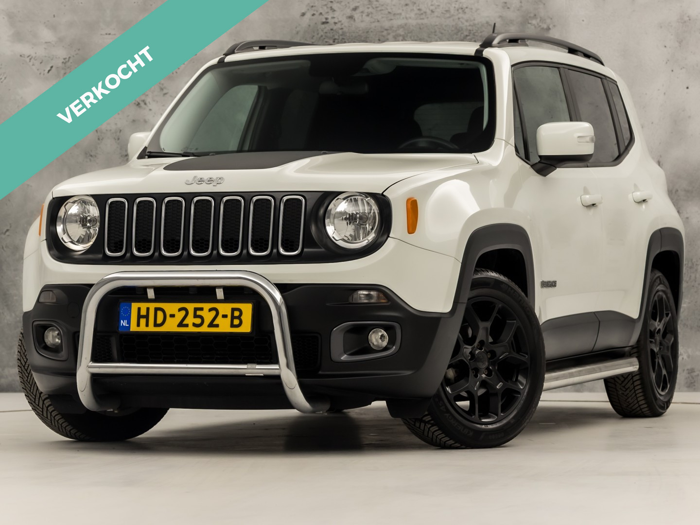 Jeep Renegade 1.4 MultiAir Longitude 2015 - voorkant