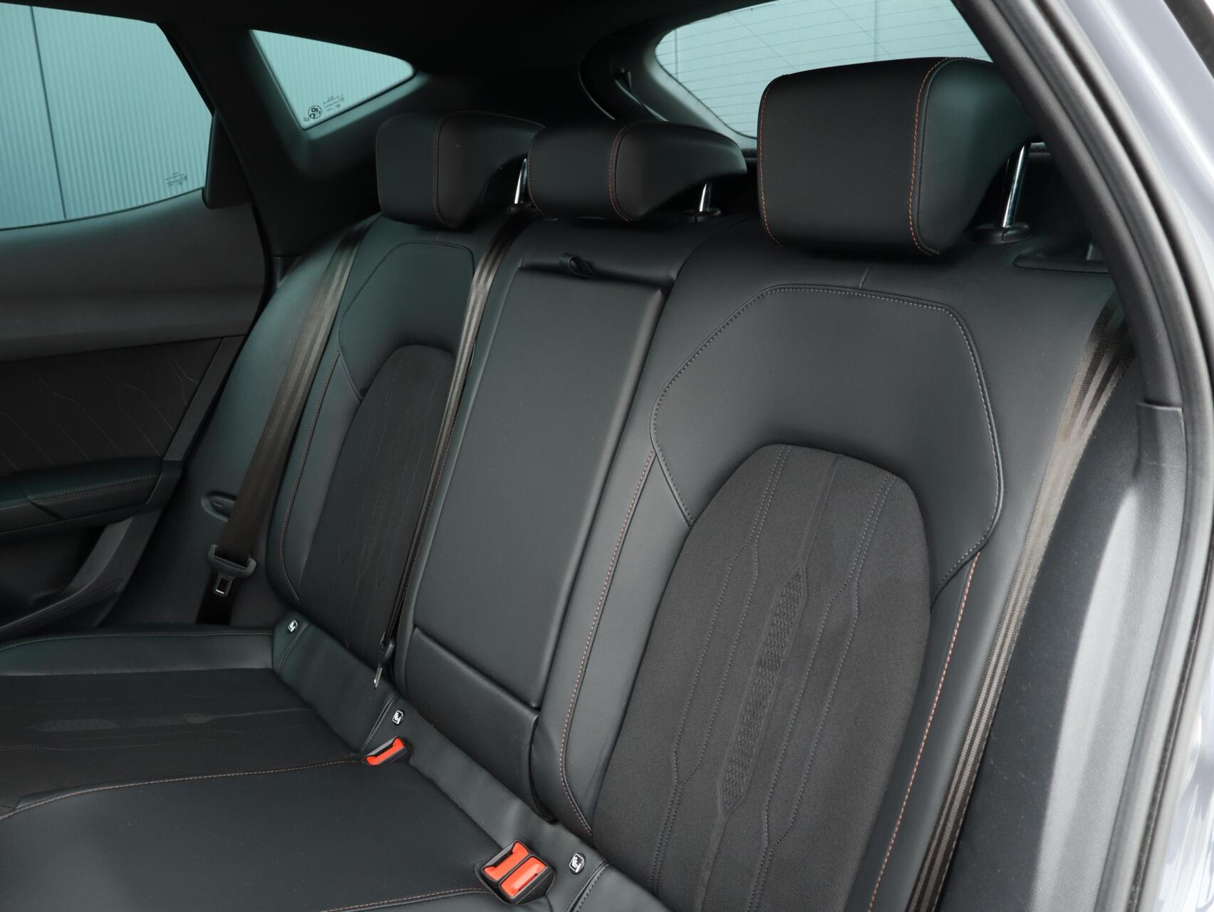 Foto van Cupra Formentor VZ E-hybrid