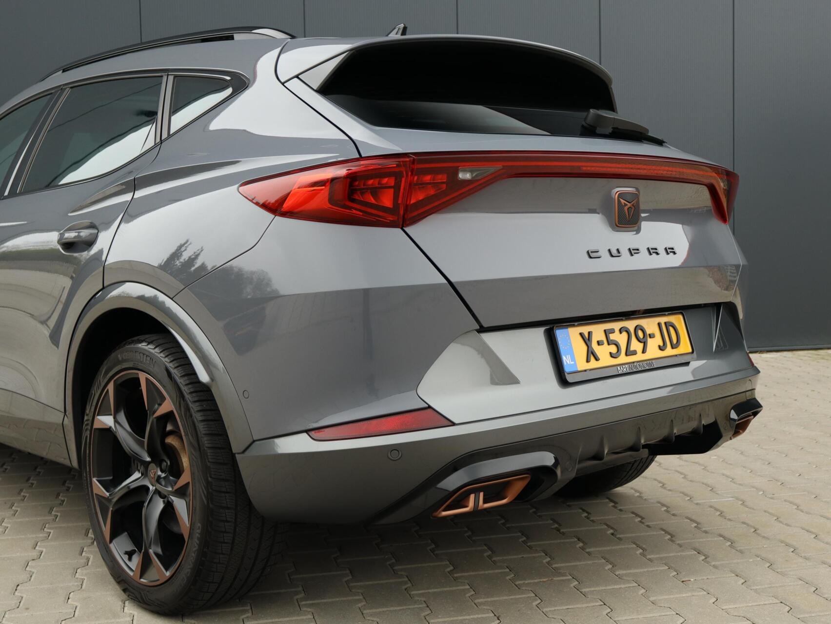 Foto van Cupra Formentor VZ E-hybrid