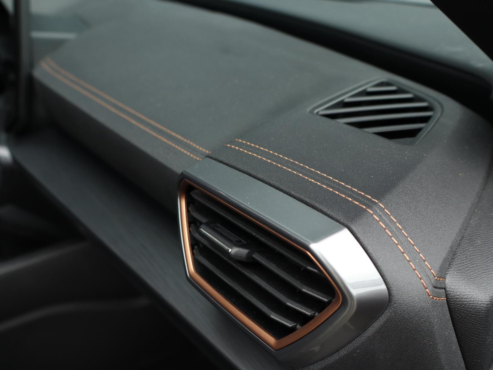 Foto van Cupra Formentor VZ E-hybrid