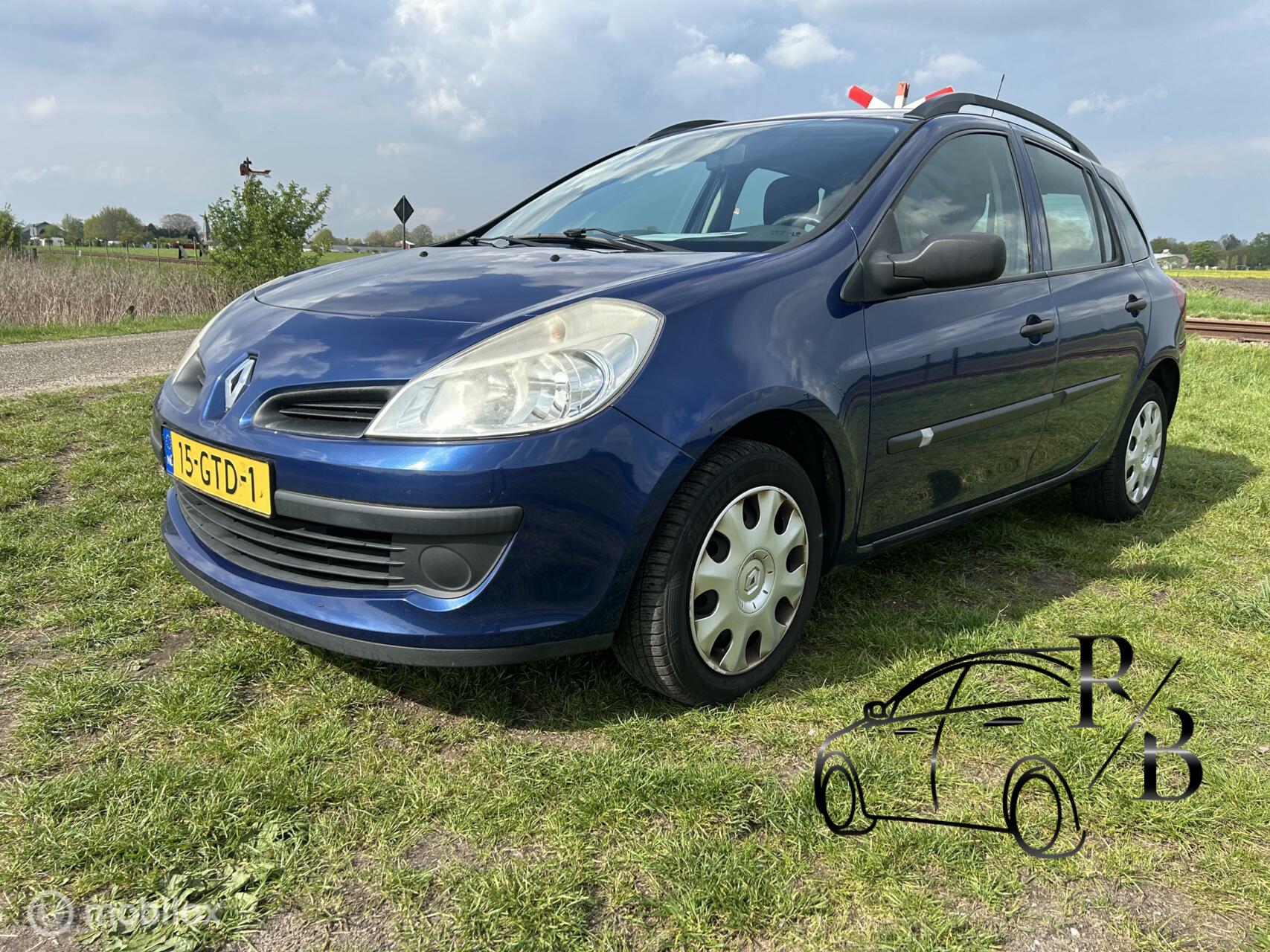 Renault Clio Estate 1.2 TCE Expression APK 02-26 AIRCONDITIONING 2008 - voorkant