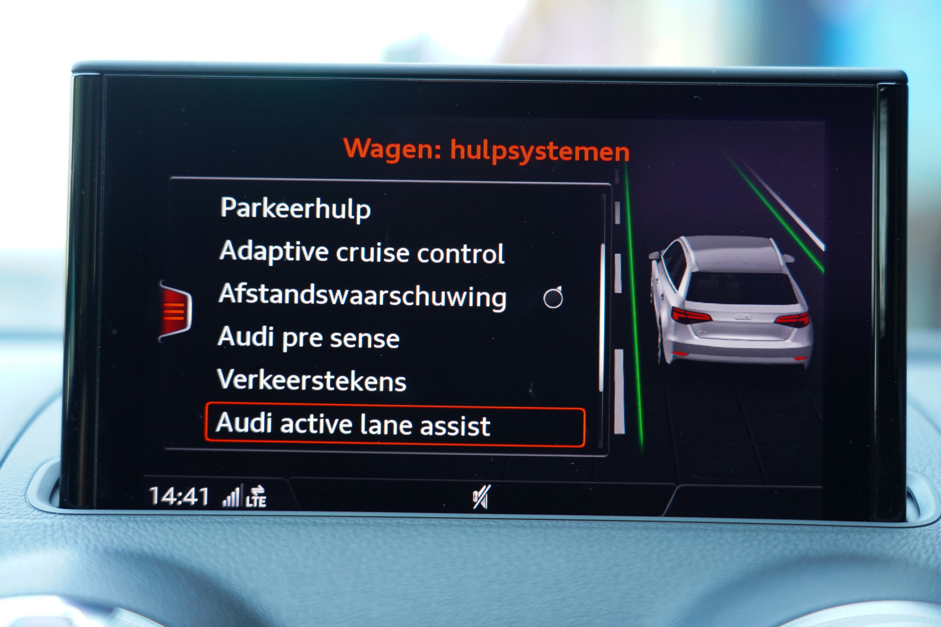 Foto van Audi A3 Sportback E-tron