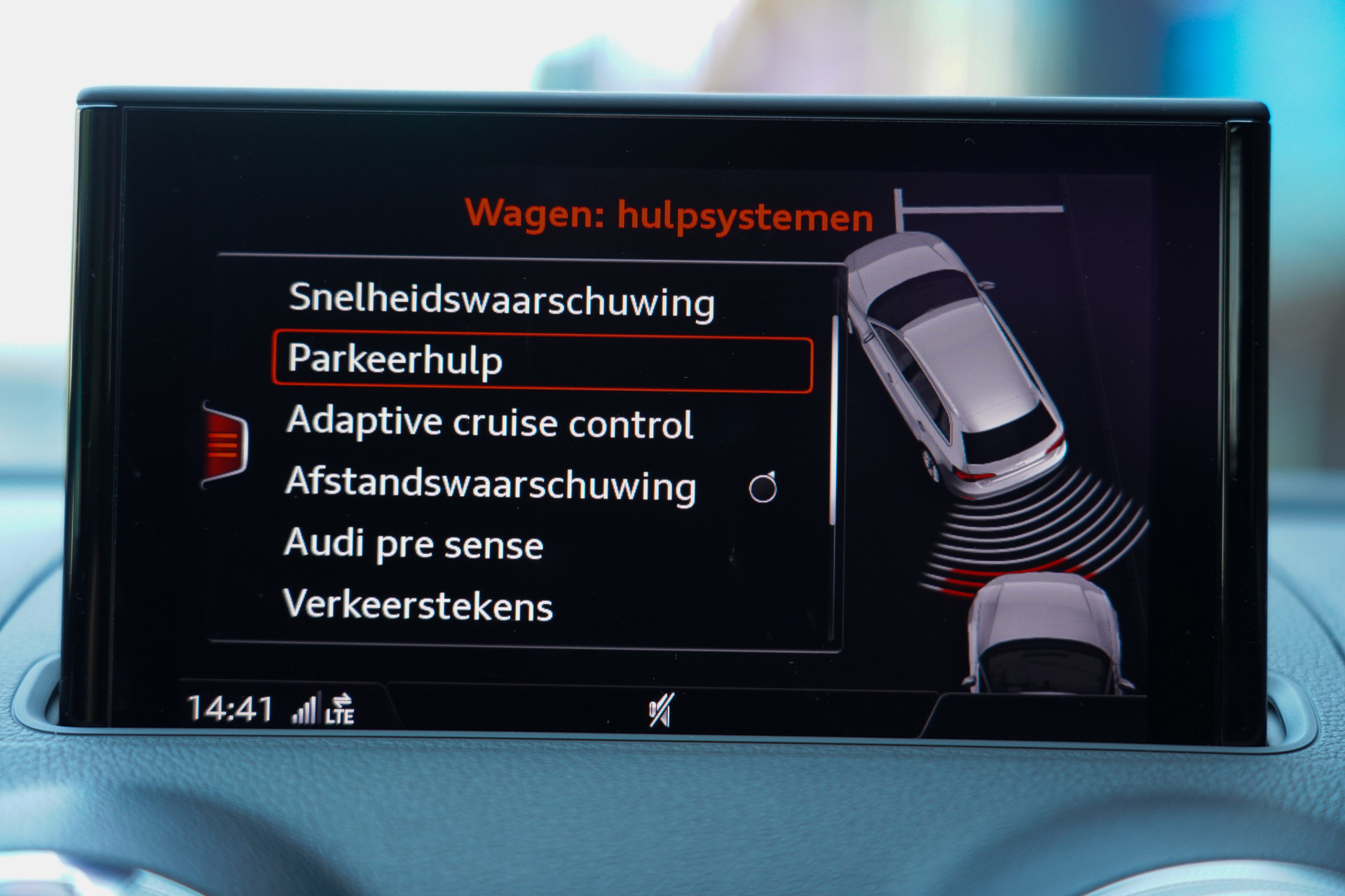 Foto van Audi A3 Sportback E-tron