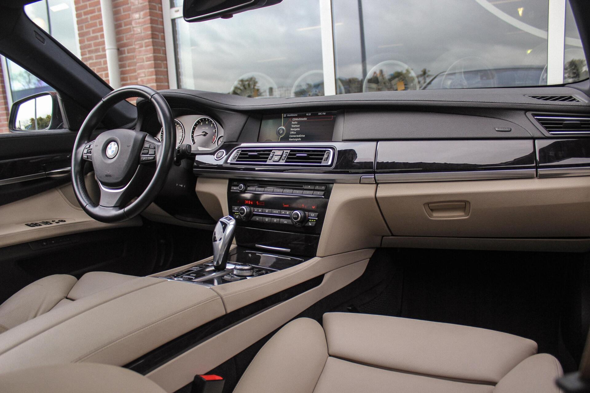 Foto van BMW Activehybrid 7