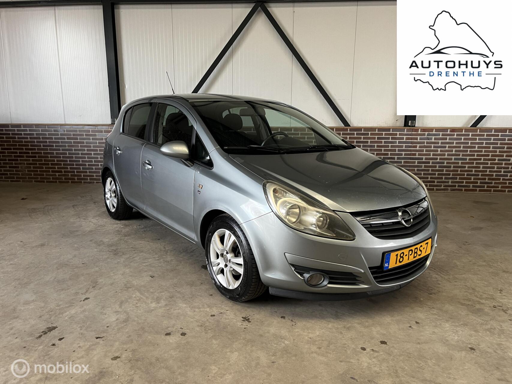 Opel Corsa 1.3 CDTi EcoFlex S/S Business Edition AIRCO 2011 - voorkant