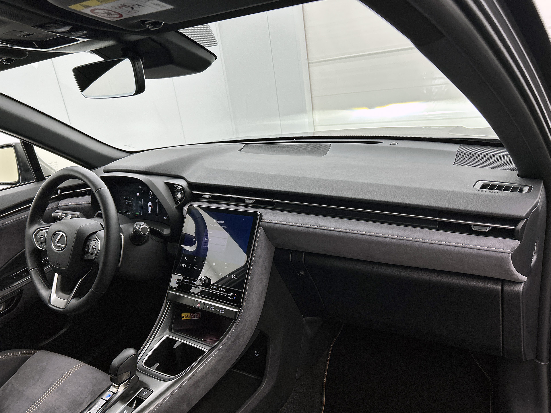 Foto van Lexus Lexus LBX