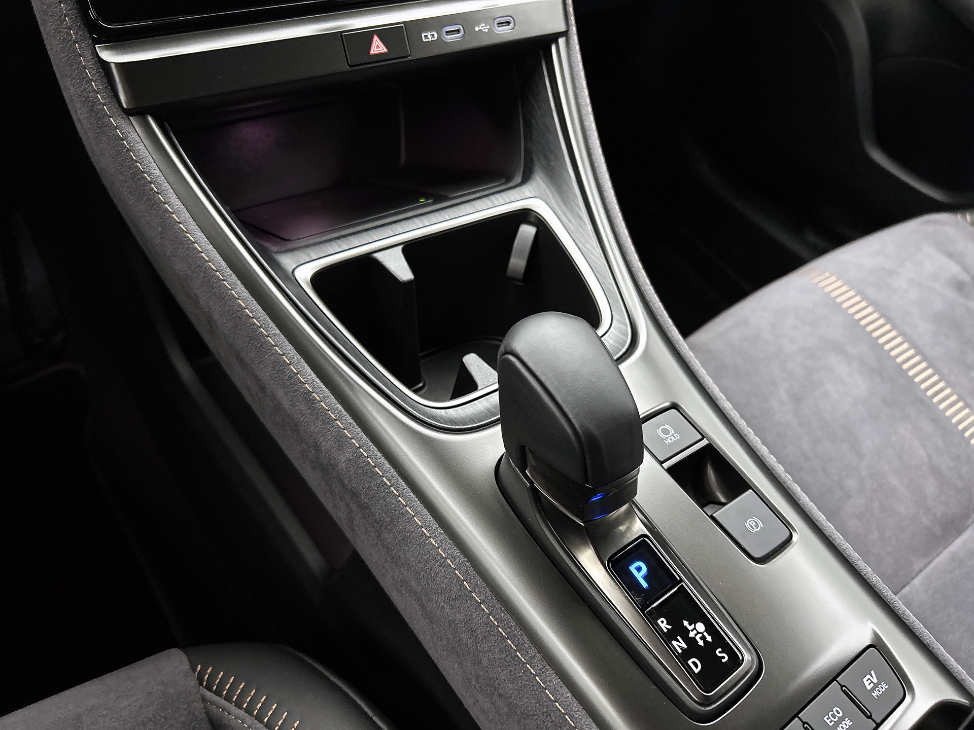Foto van Lexus Lexus LBX