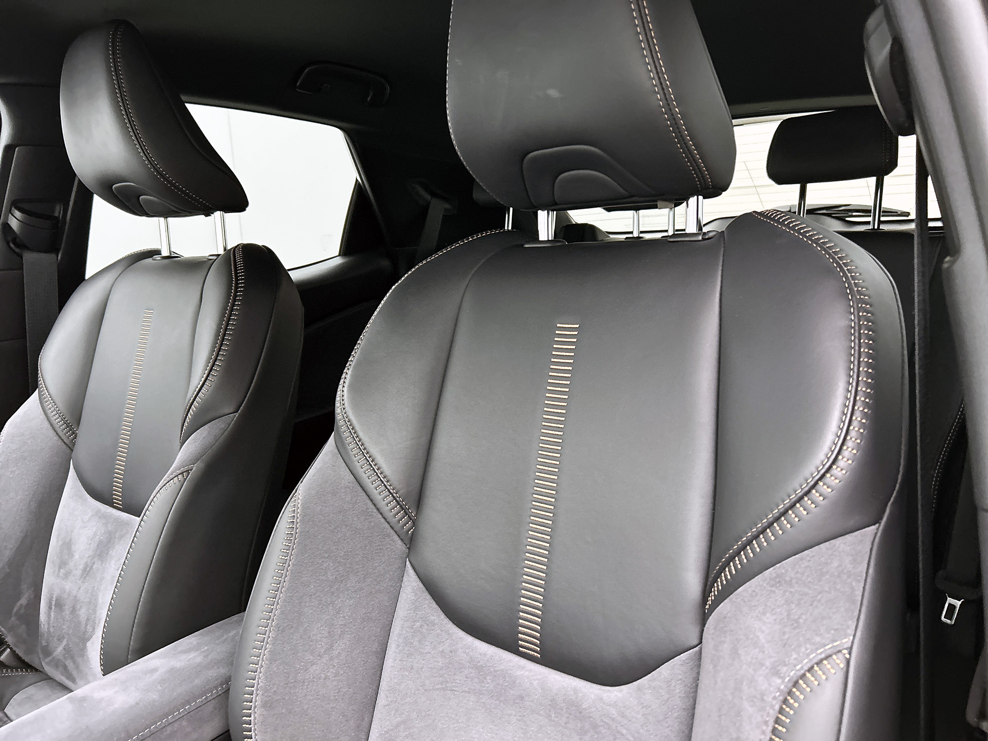 Foto van Lexus Lexus LBX